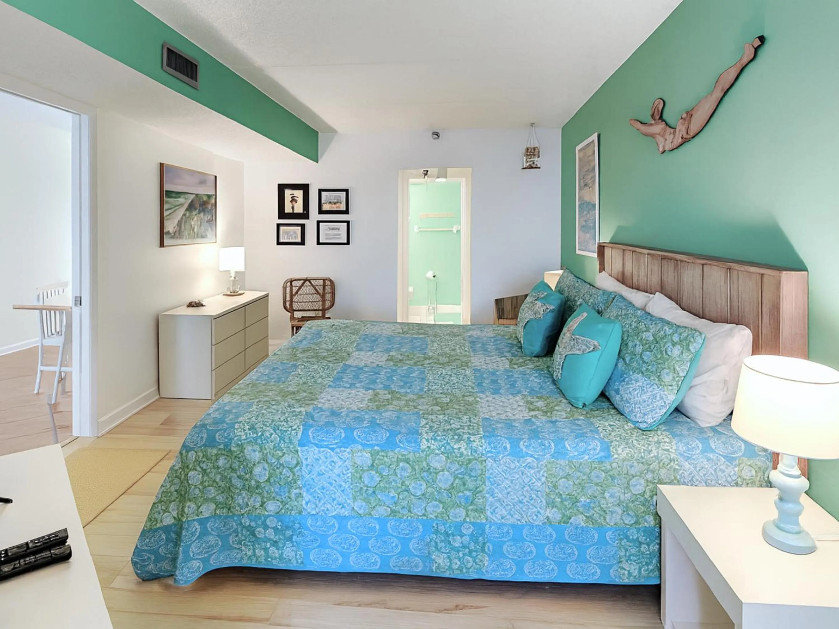 Bed in Jacksonville Beachdrifter 403