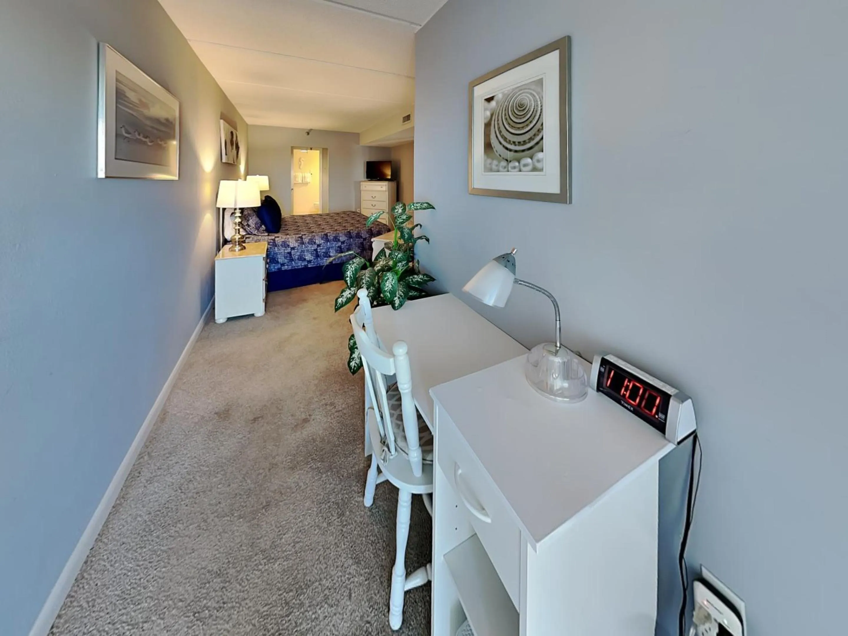 Bed in Jacksonville Beachdrifter 403