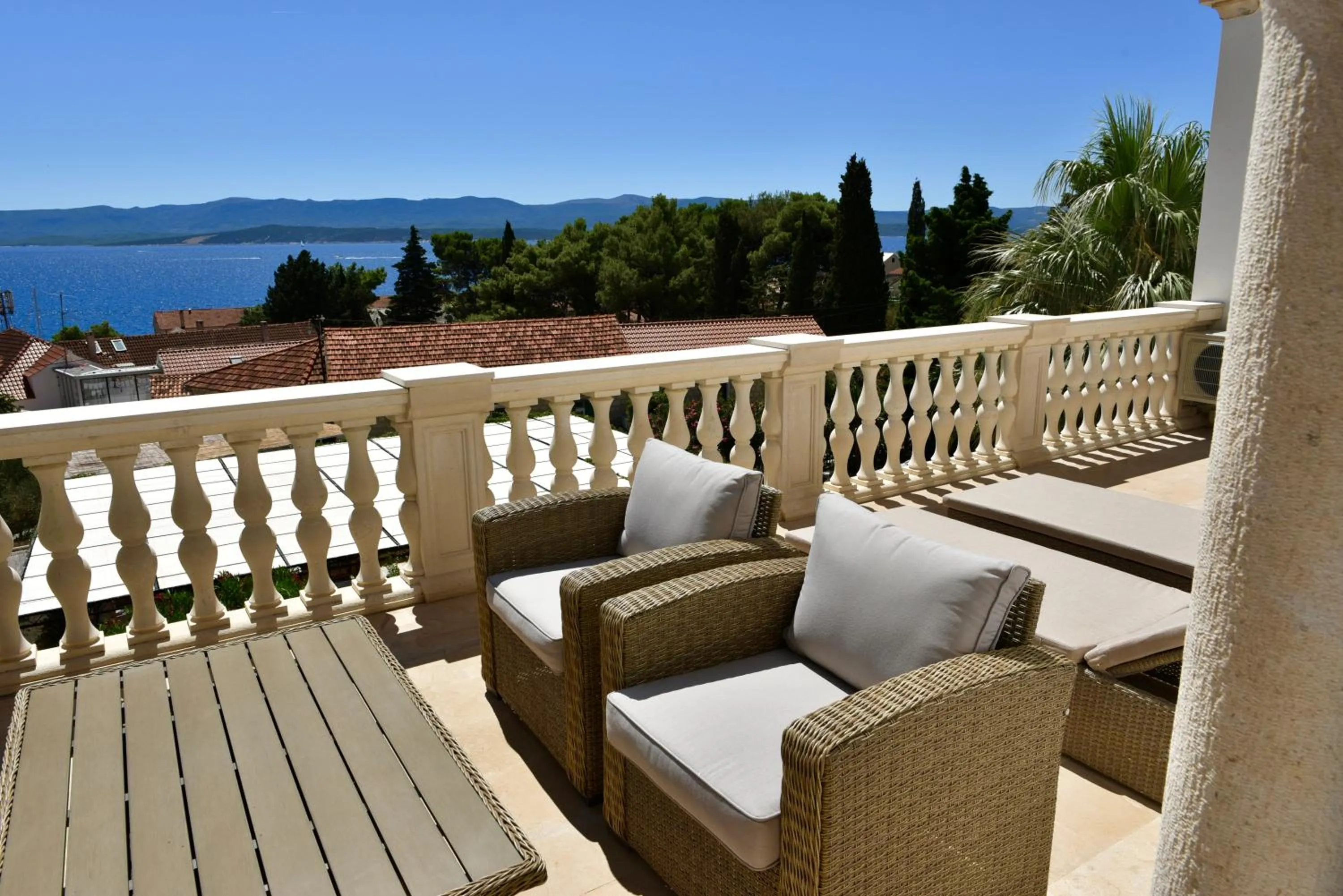 Balcony/Terrace in Villa Giardino Heritage Boutique Hotel Bol
