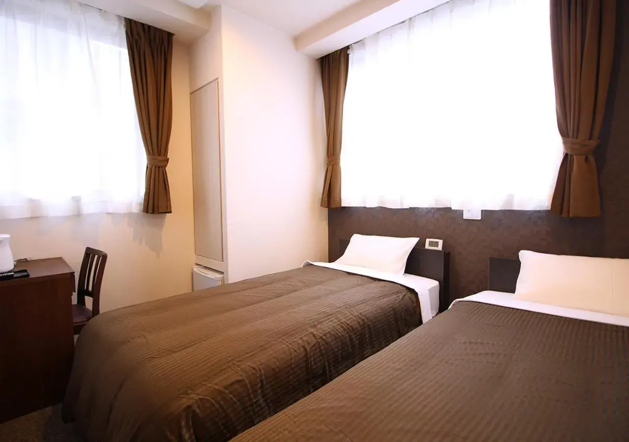 Nonsmoking Twin Room with Asakusa Temple View in Hotel Trend Tobu Asakusa-Eki Kita Nonsmoking Twin Room with Asakusa Temple View in Hotel Trend Tobu Asakusa-Eki Kita