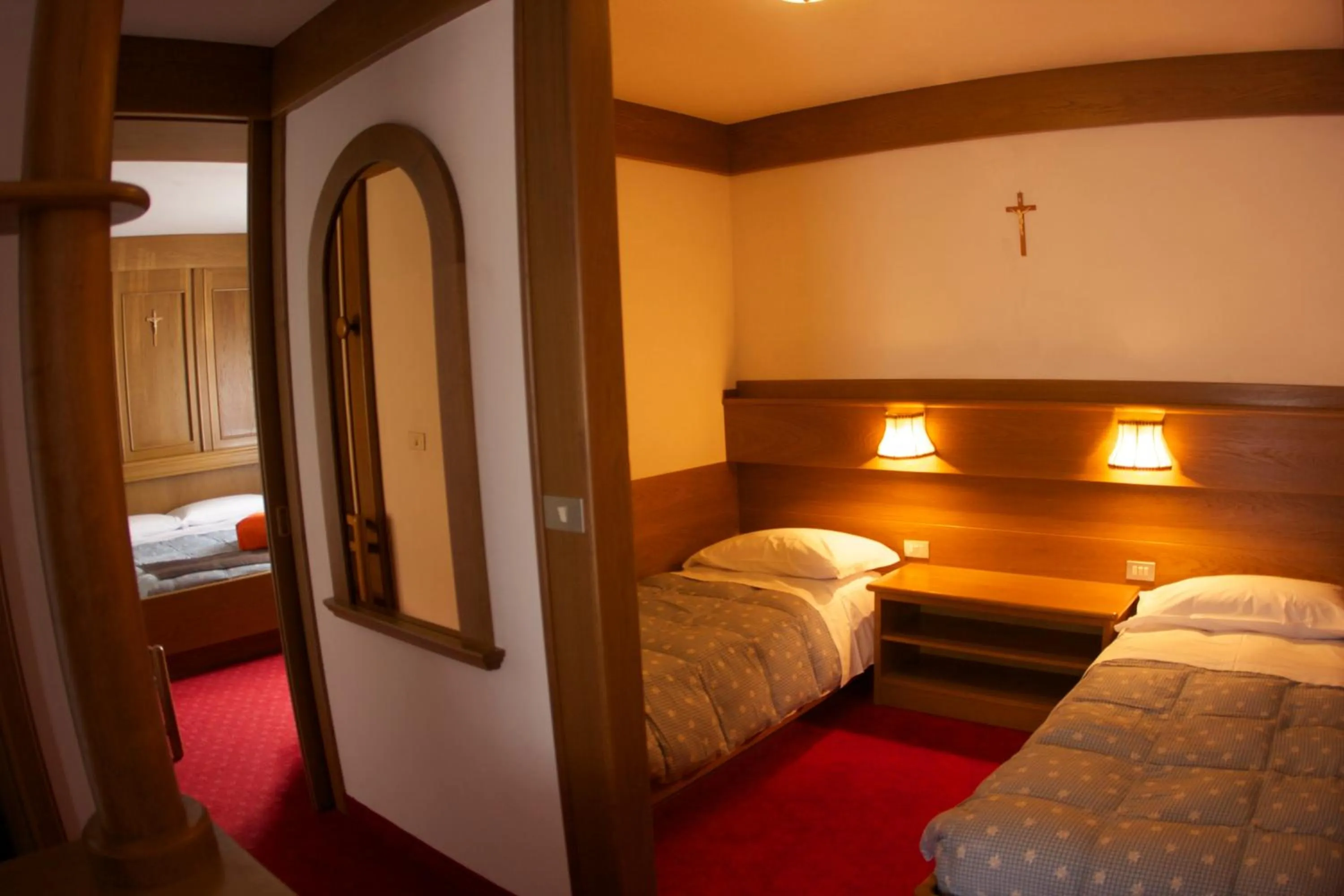 Photo of the whole room, Bed in Hotel Catinaccio