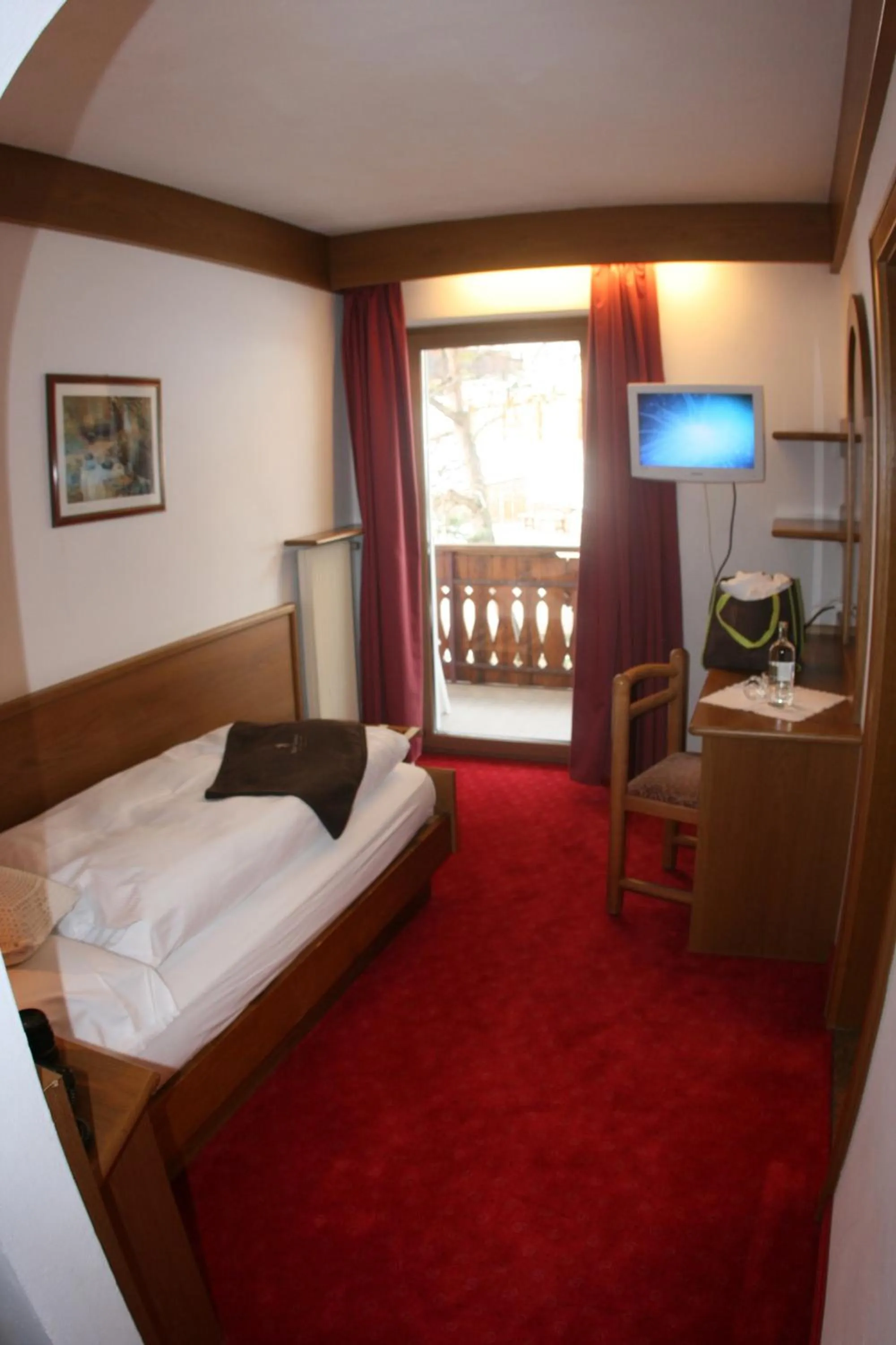 Day, Bed in Hotel Catinaccio