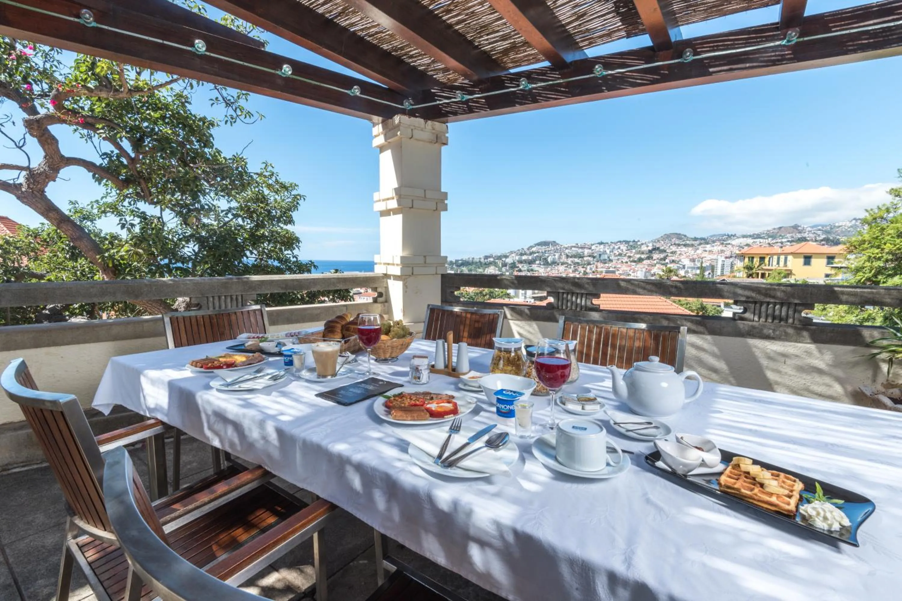 English/Irish breakfast in ARTS IN Hotel Conde Carvalhal