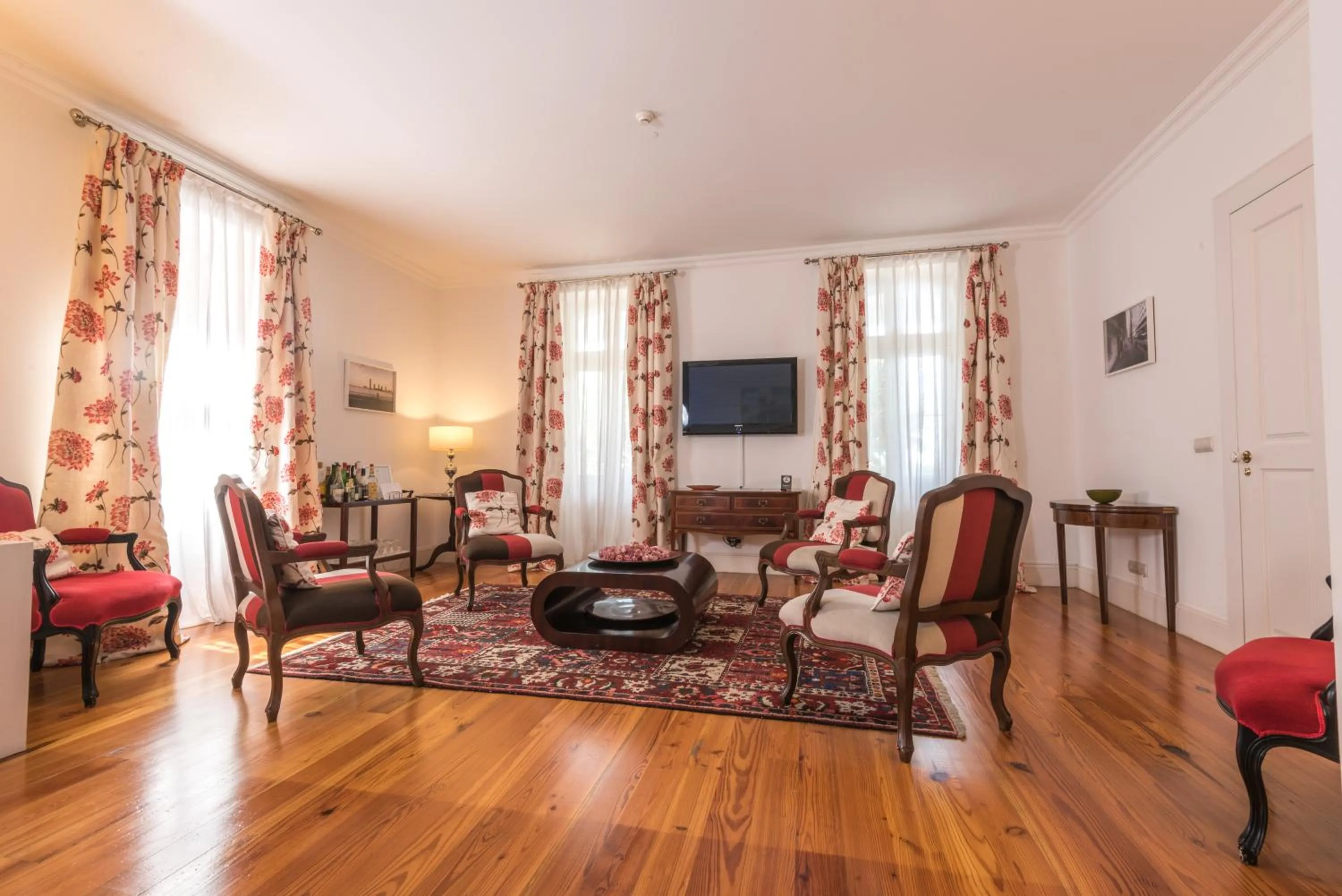 ARTS IN Hotel Conde Carvalhal