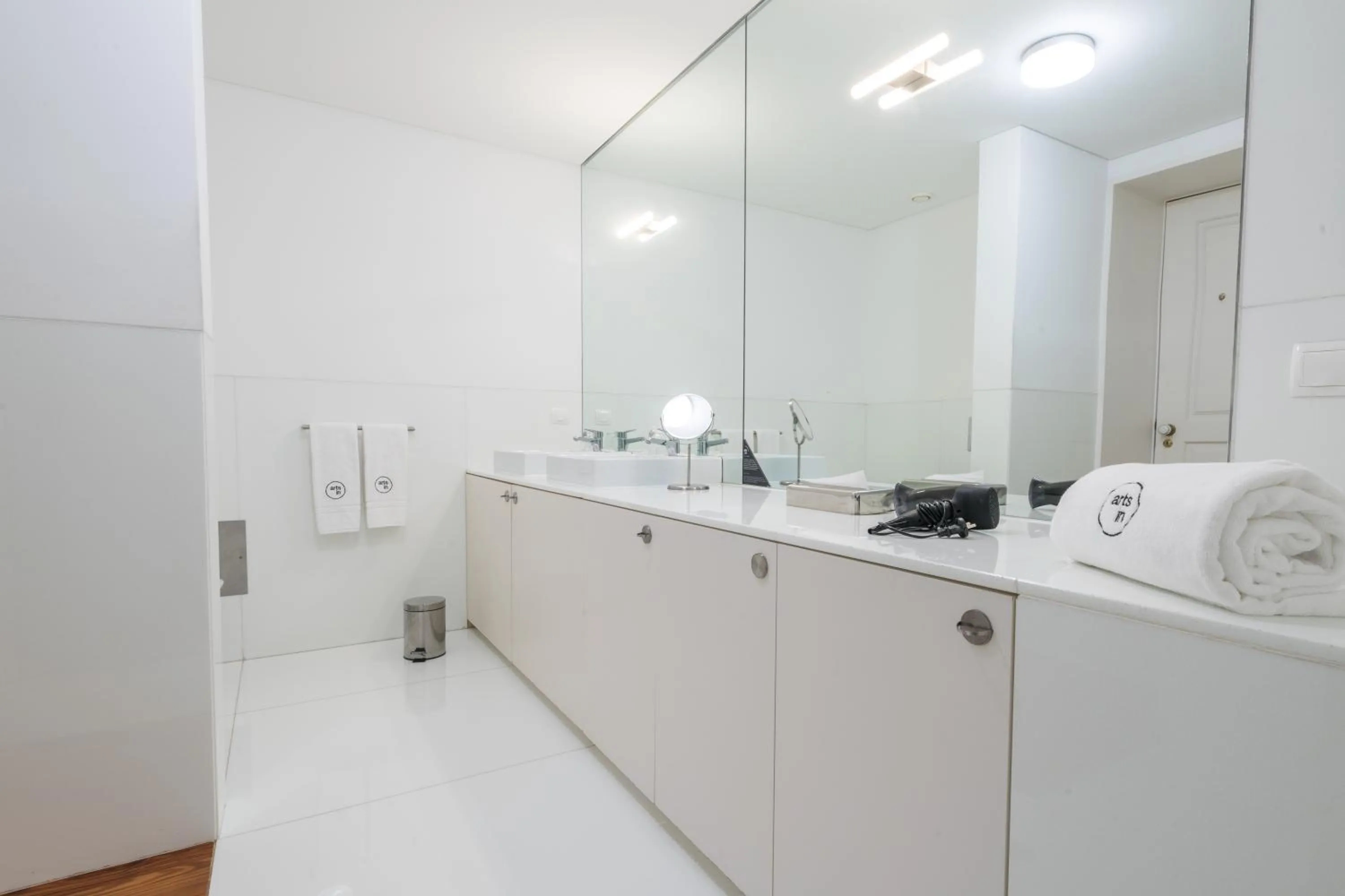 ARTS IN Hotel Conde Carvalhal