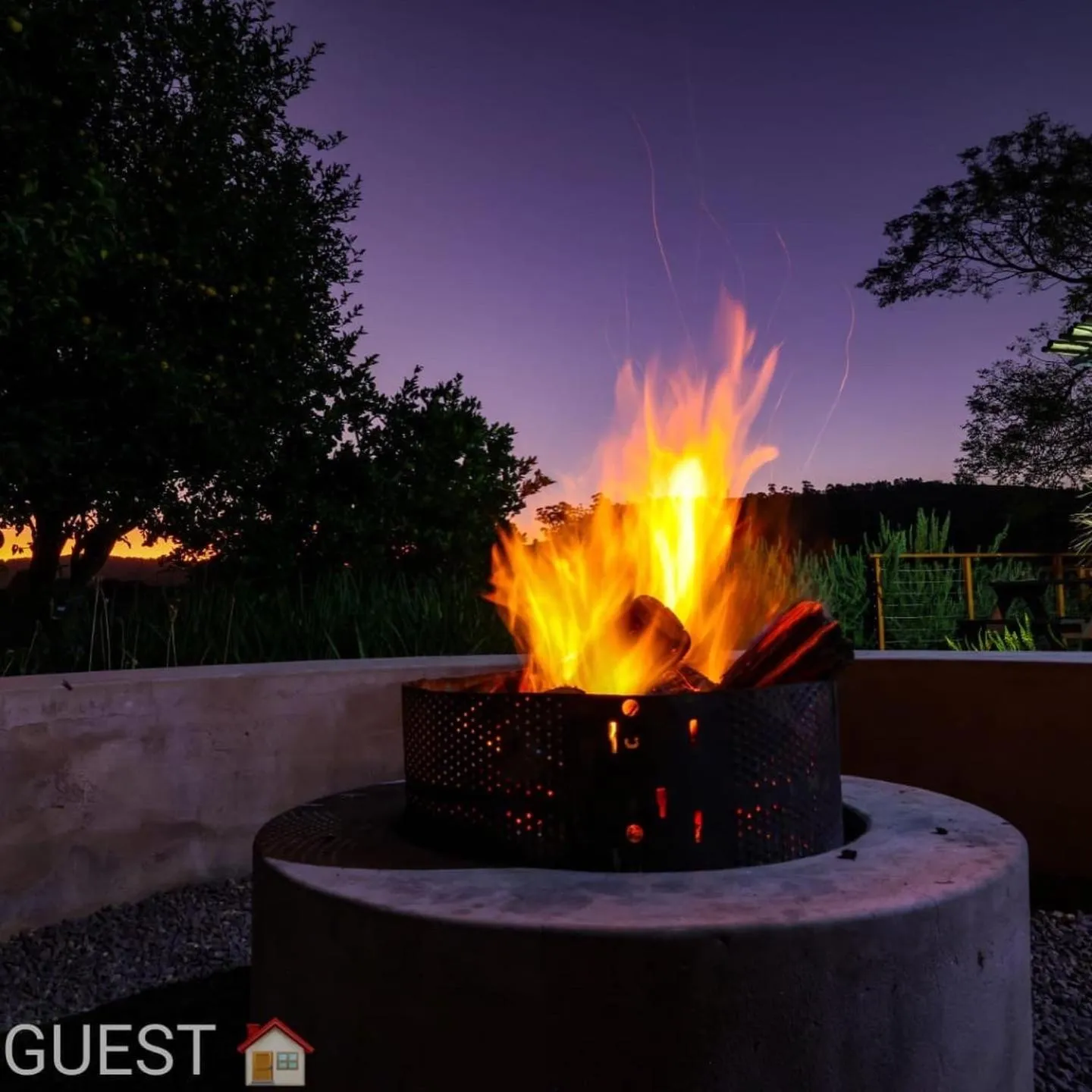BBQ facilities in Cavalo Guesthouse & Equestrian Estate