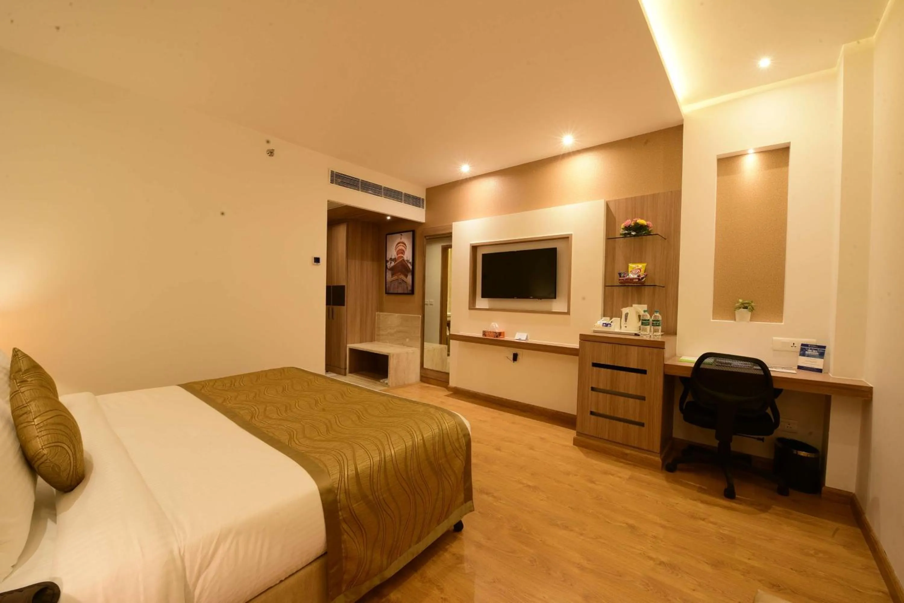 Bedroom, Bed in SureStay Plus by Best Western Amritsar