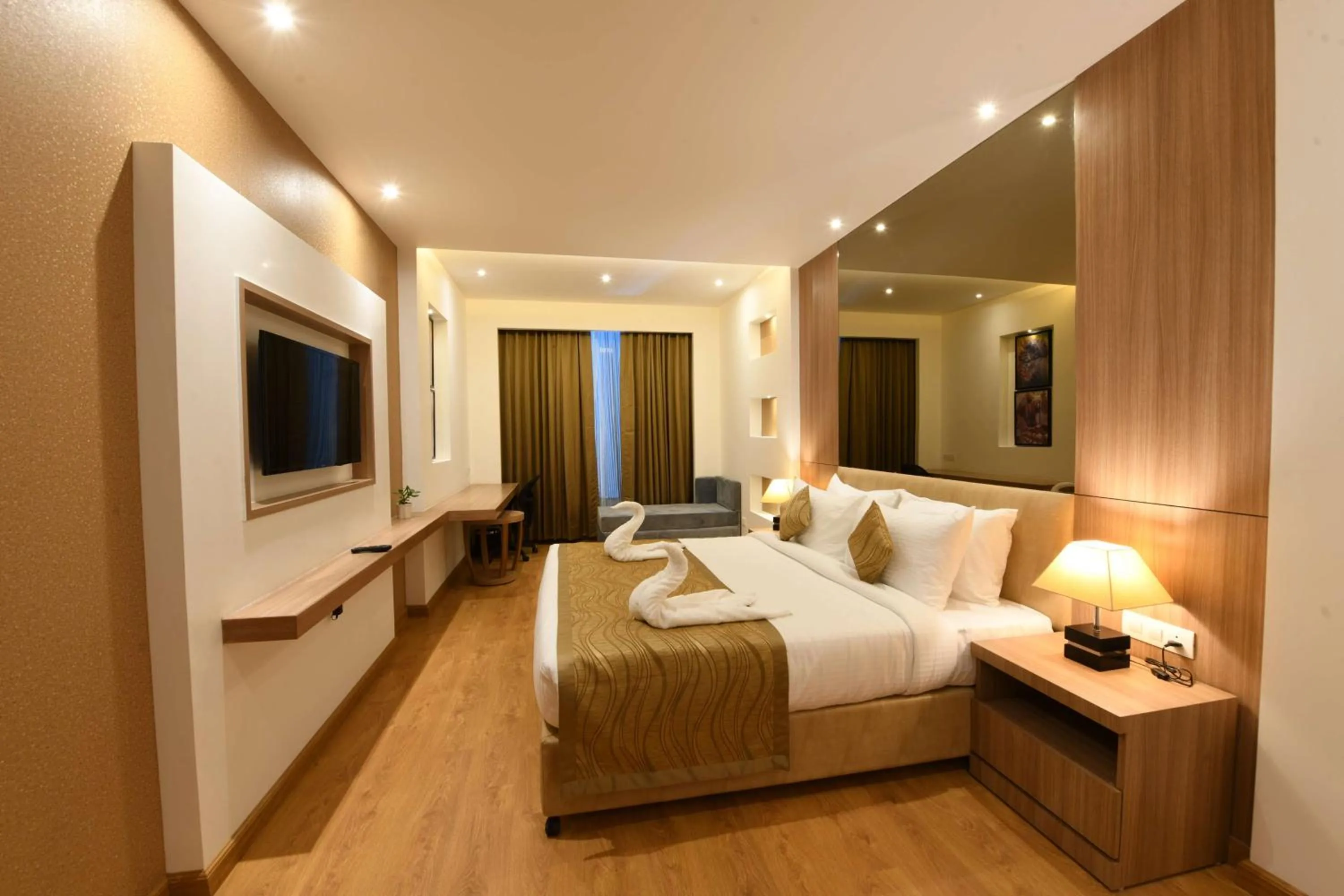Bedroom, Bed in SureStay Plus by Best Western Amritsar