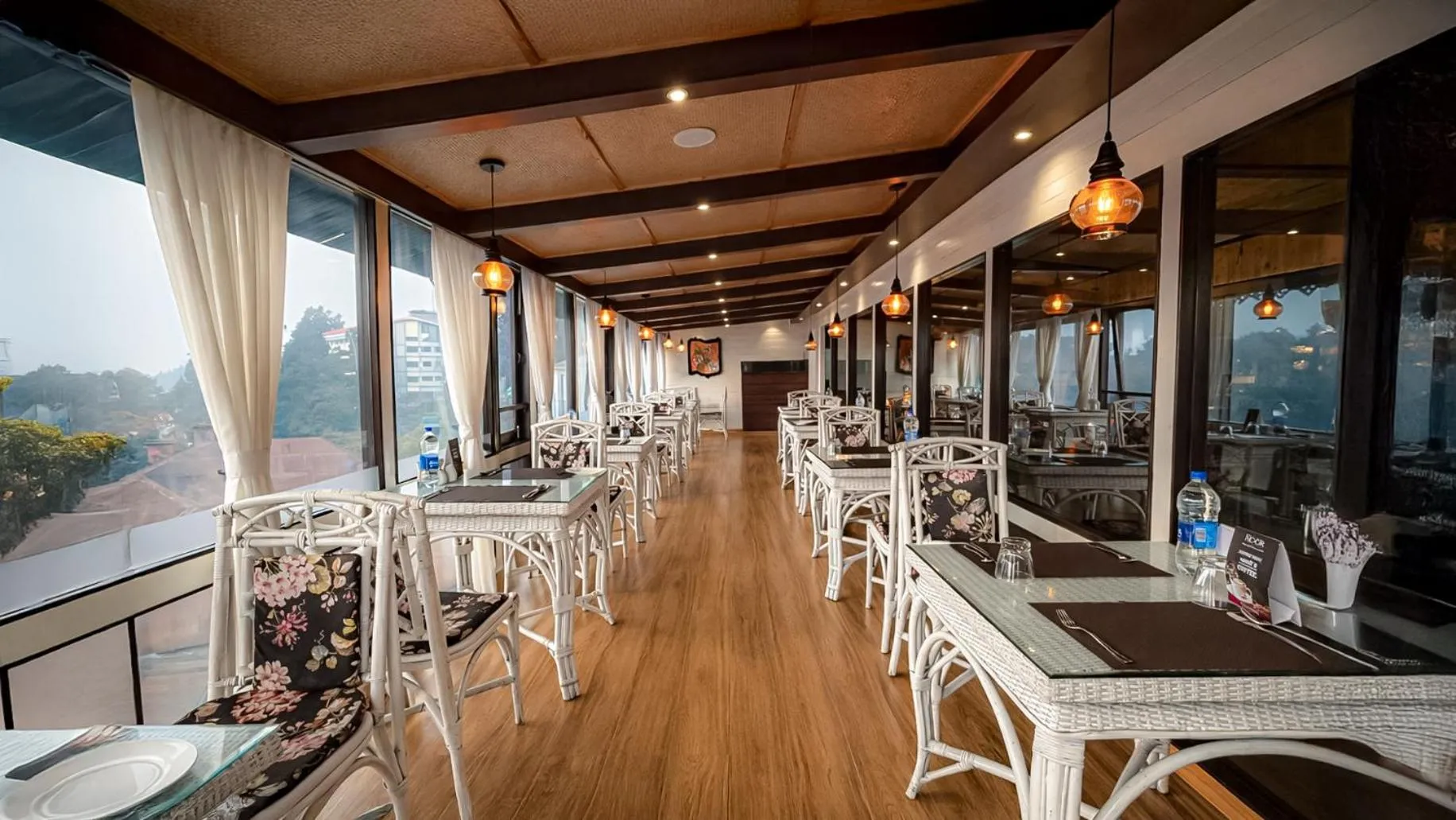 Restaurant/places to eat in Yashshree Mall Road Darjeeling