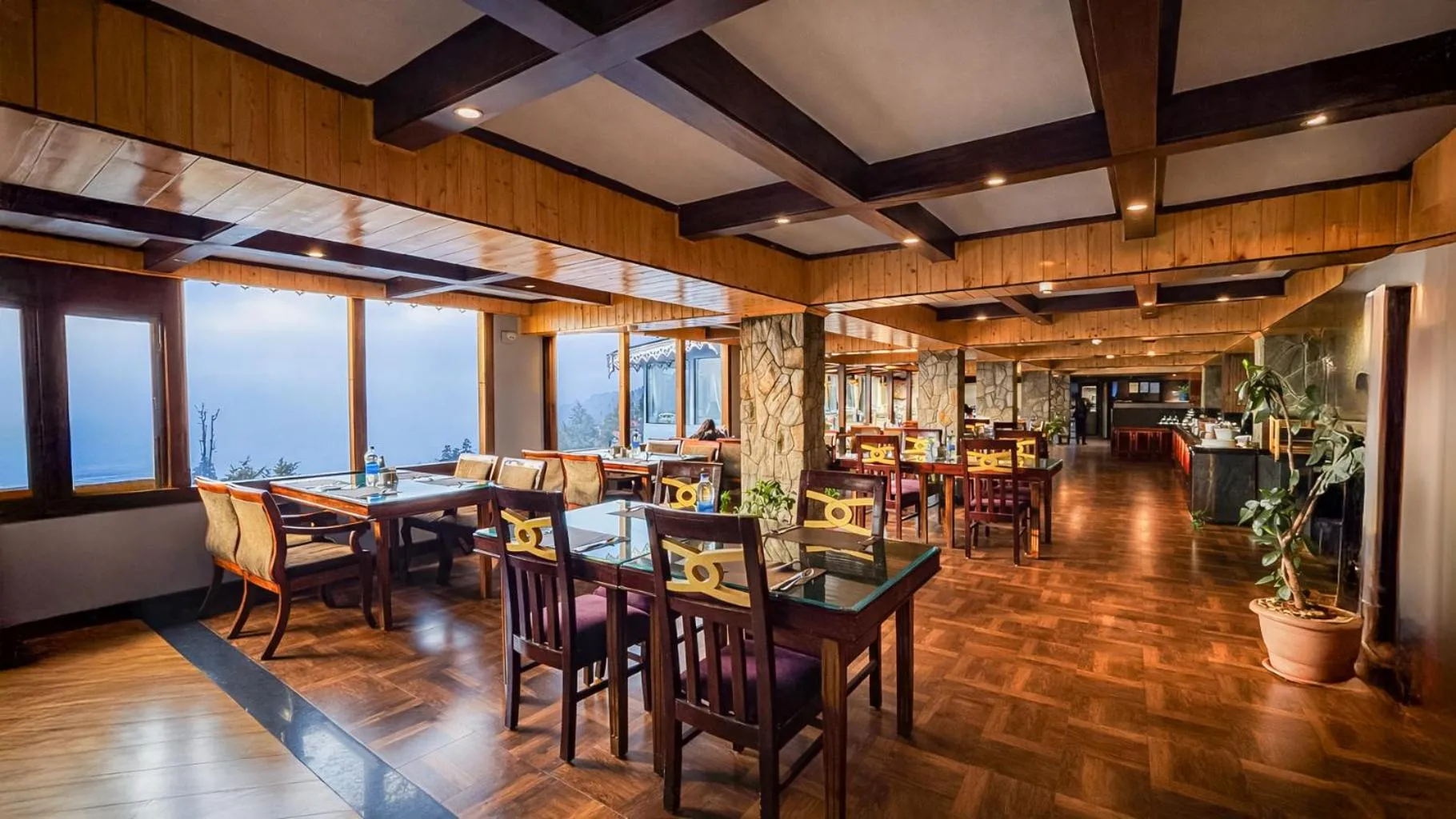 Restaurant/places to eat in Yashshree Mall Road Darjeeling