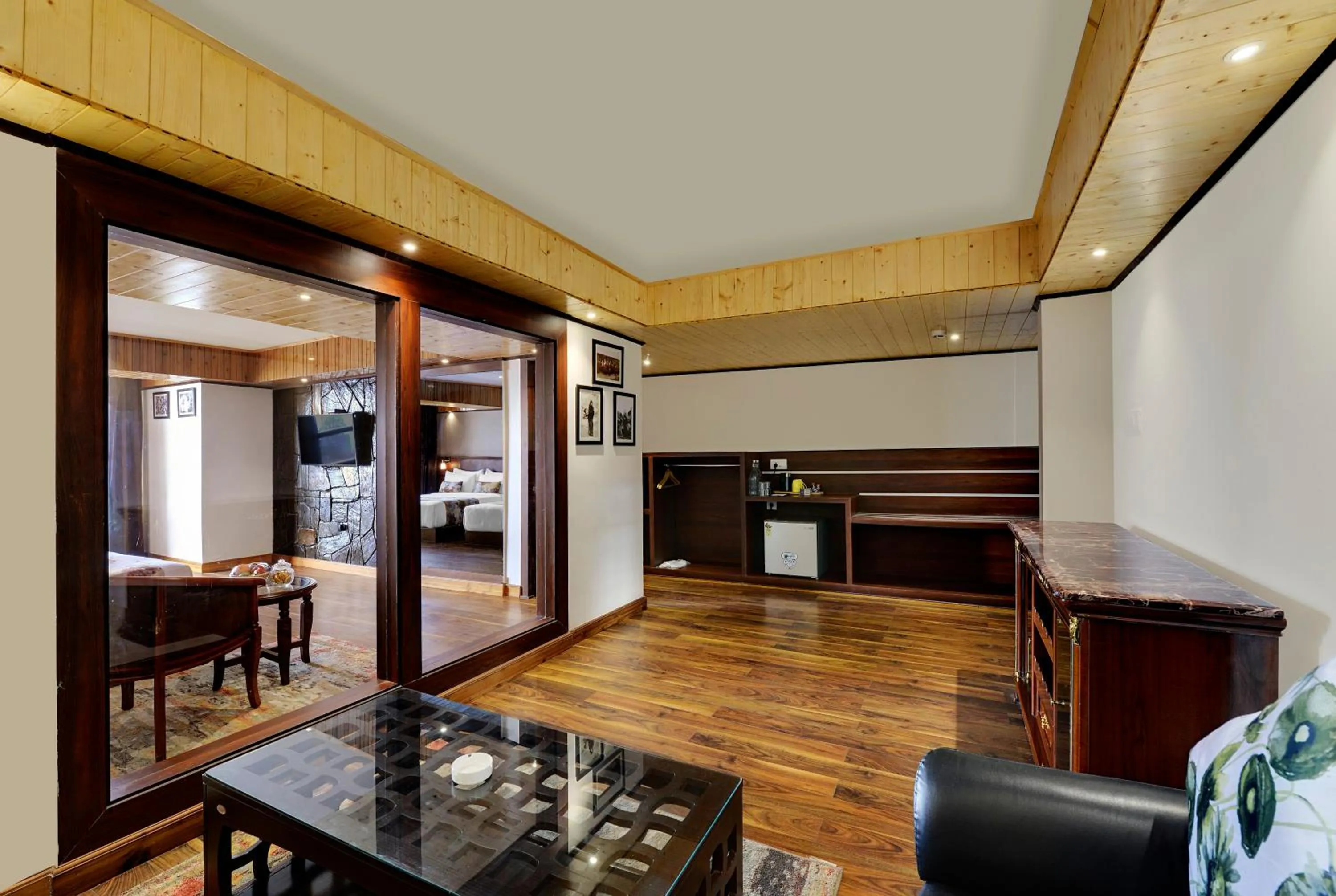 Living room in Yashshree Mall Road Darjeeling