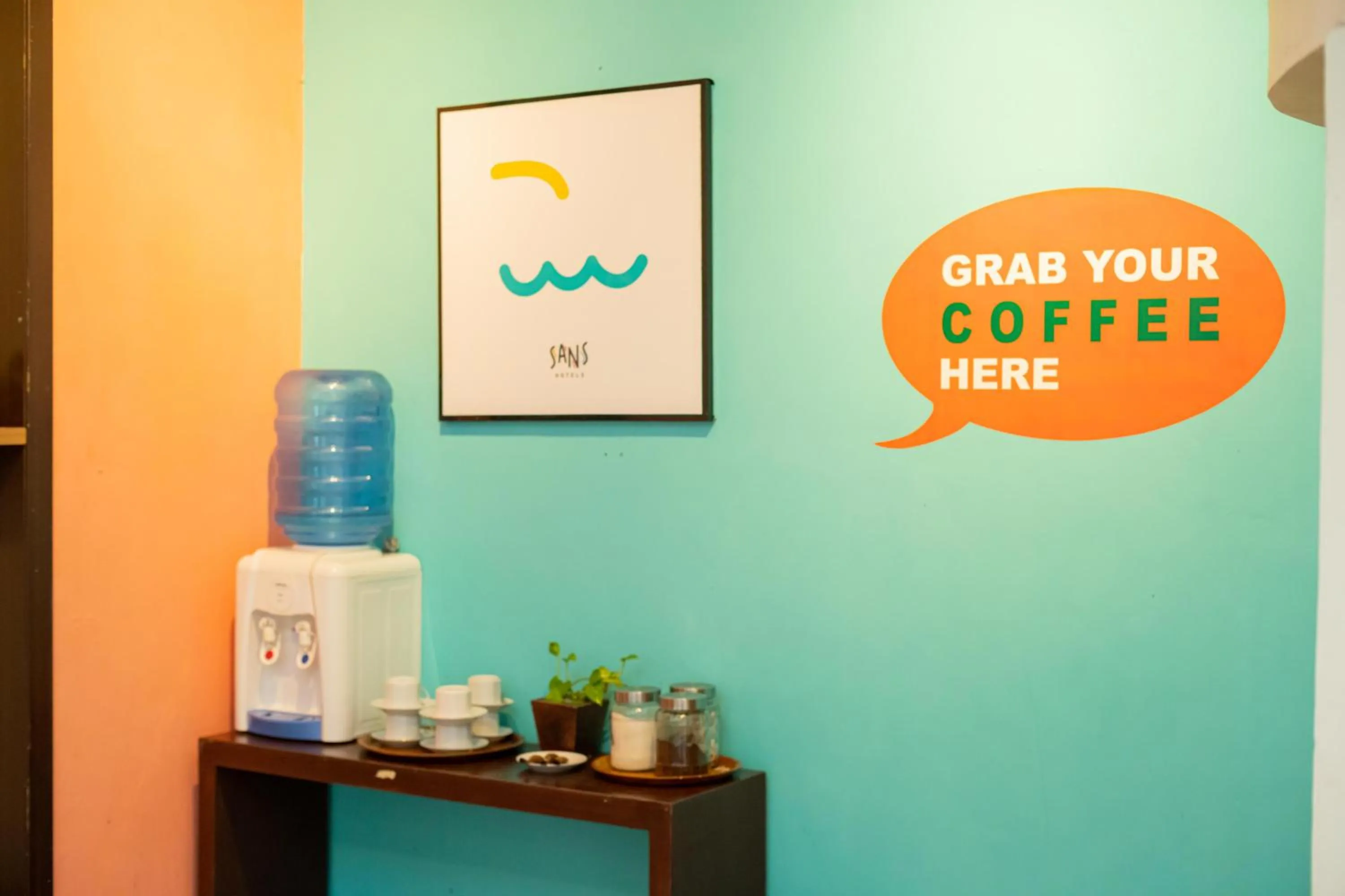 Coffee/tea facilities in Sans Hotel Zam-Zam Syariah Palangkaraya