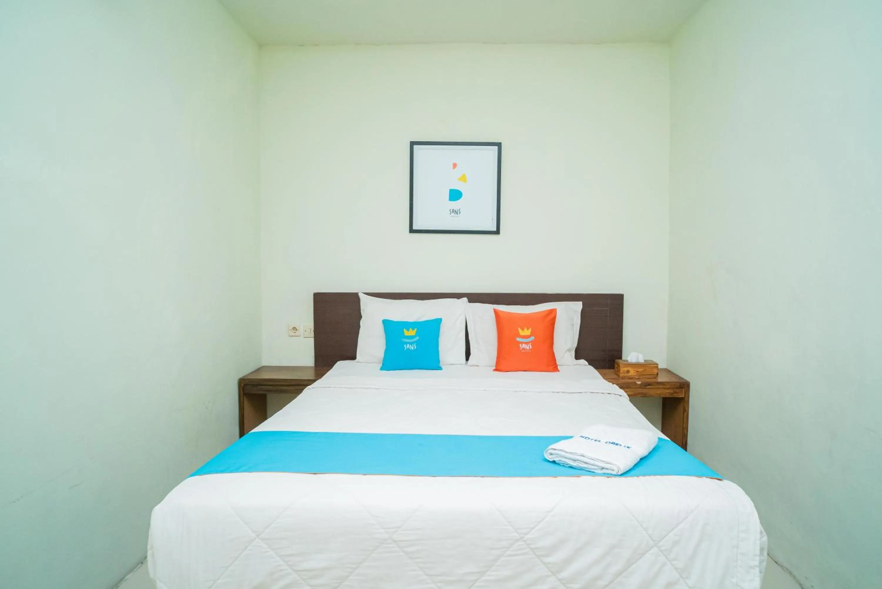 Bedroom, Bed in Sans Hotel Zam-Zam Syariah Palangkaraya