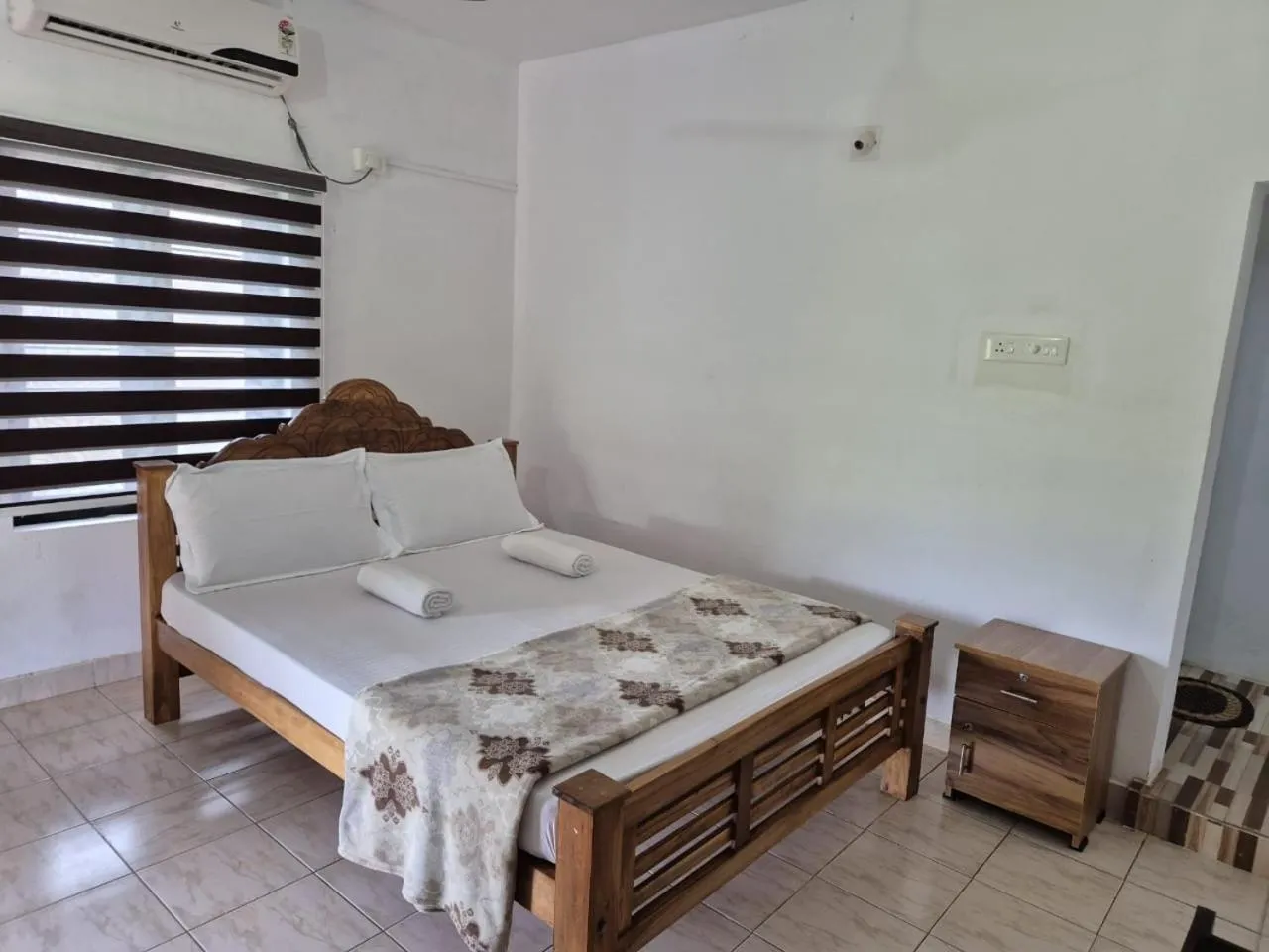 Bed in Sherly Cottages