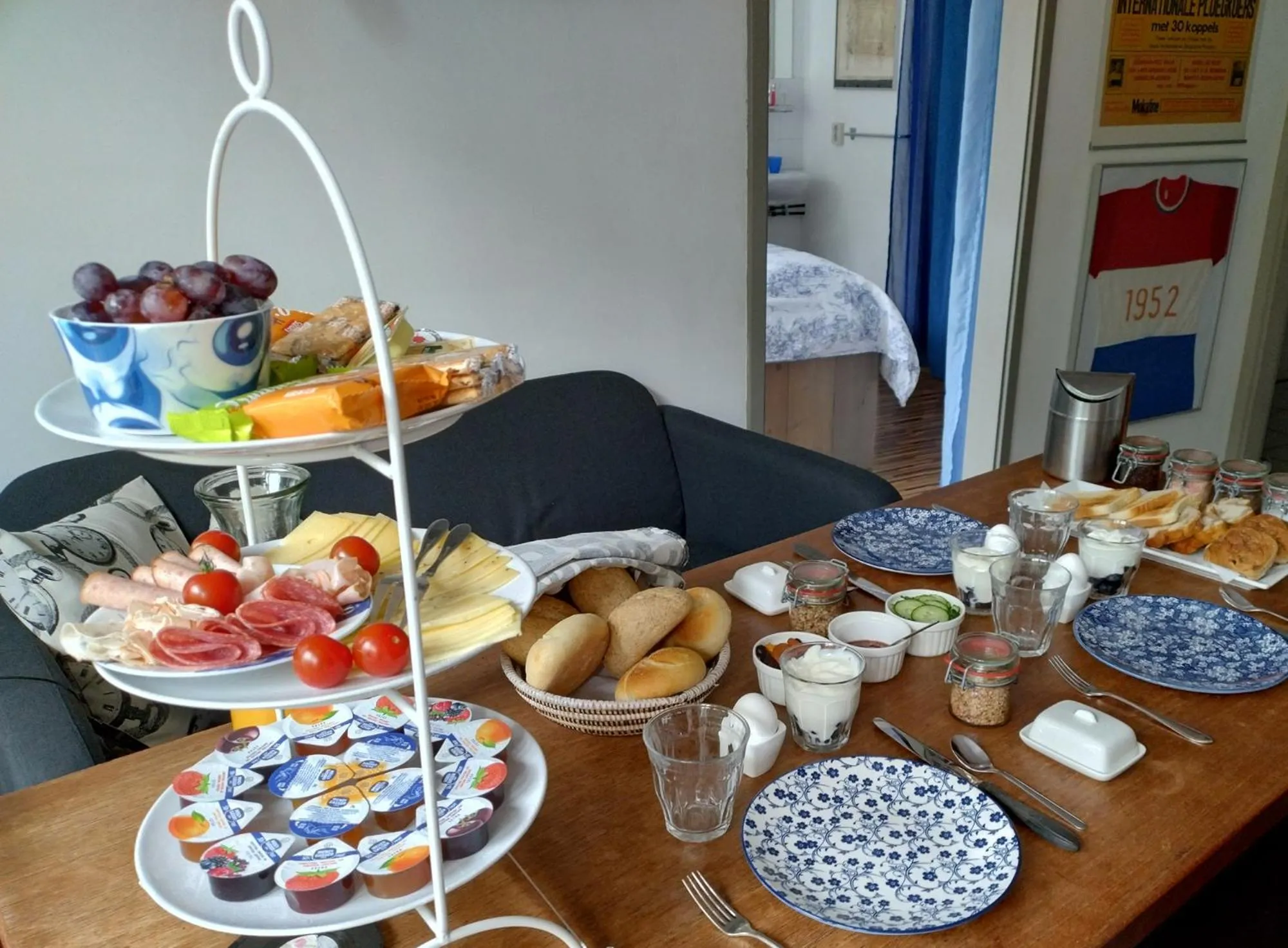 Dining area in Bed and Breakfast Amsterdam West