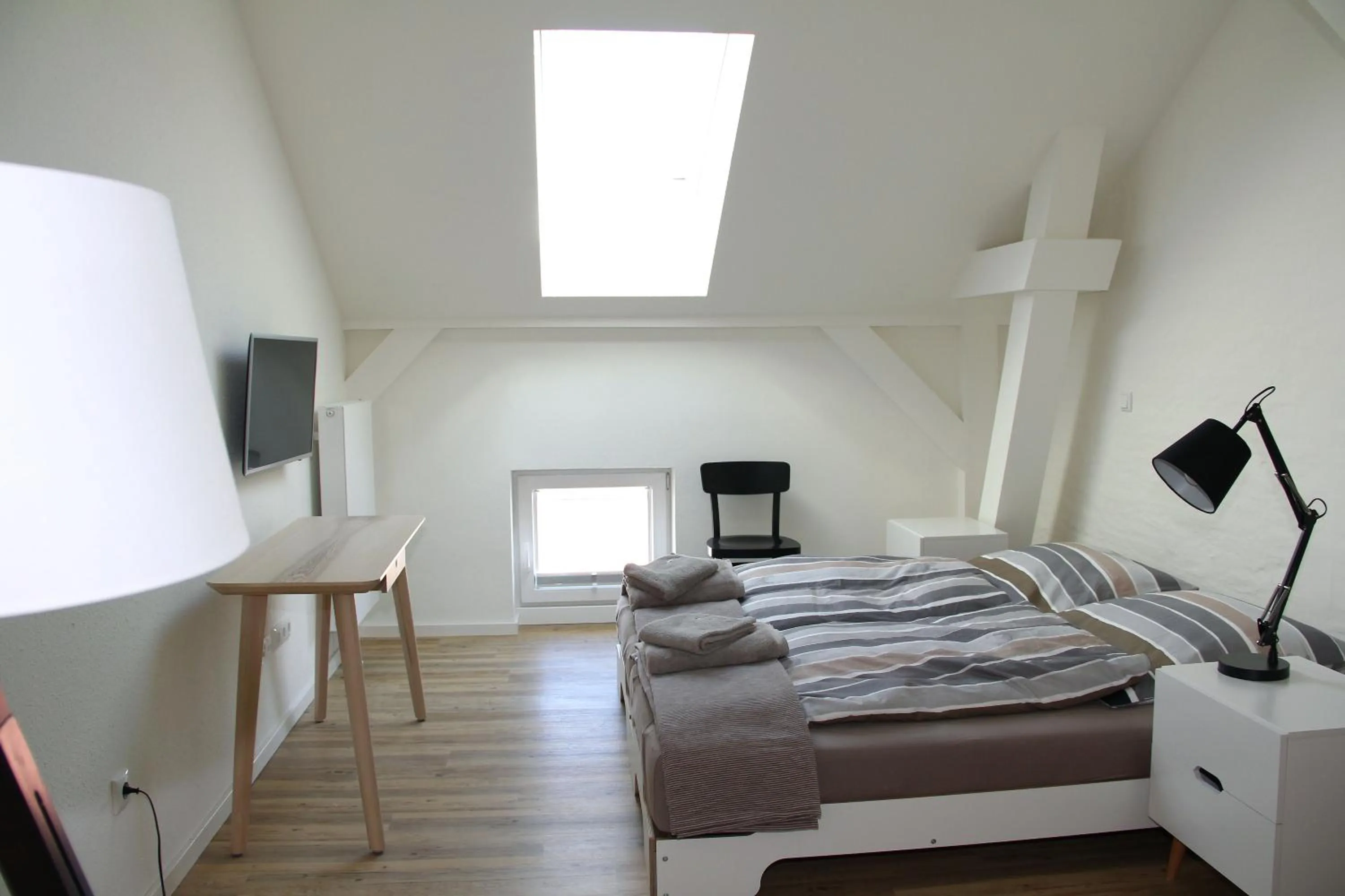 Photo of the whole room, Bed in Quartier36