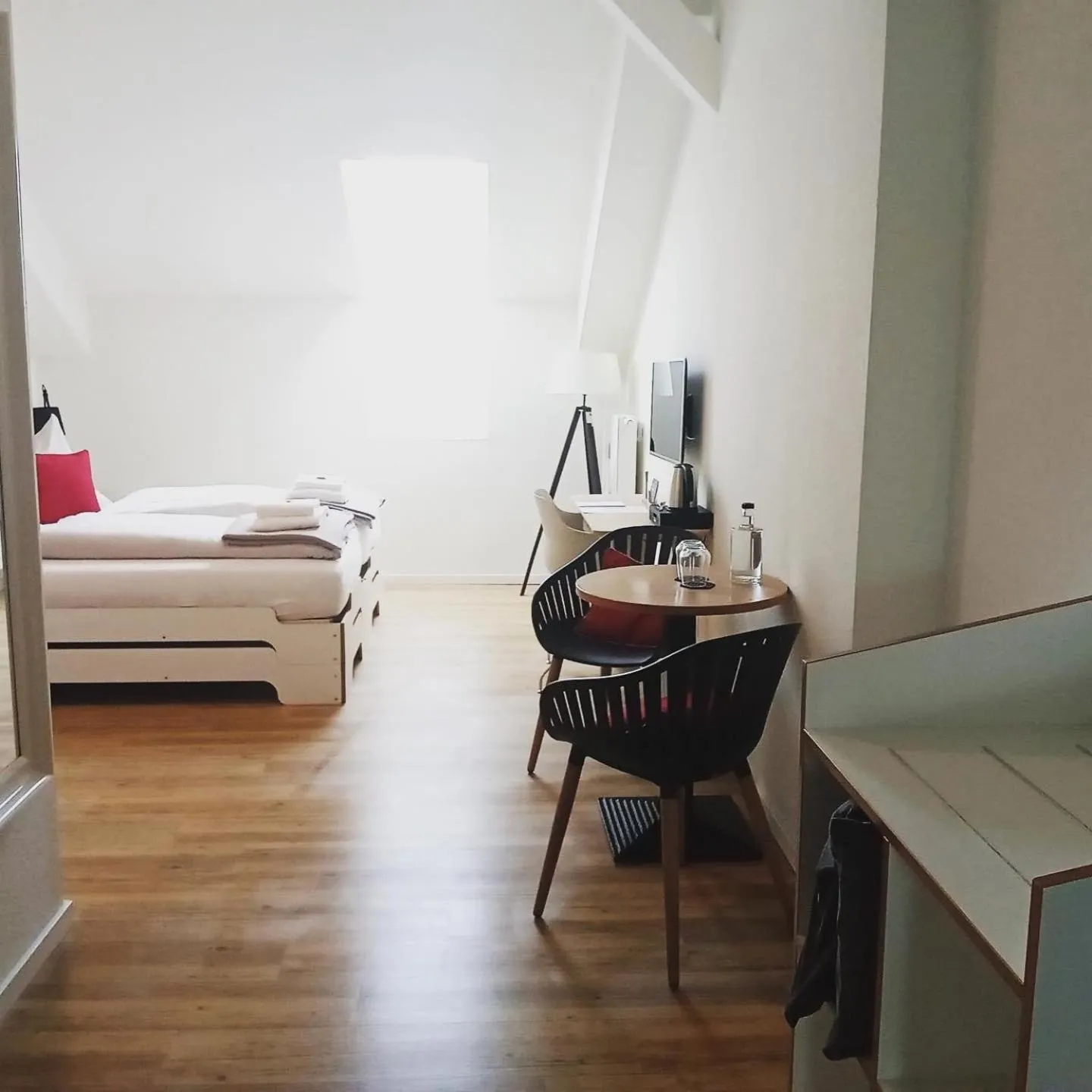 Photo of the whole room, Bed in Quartier36