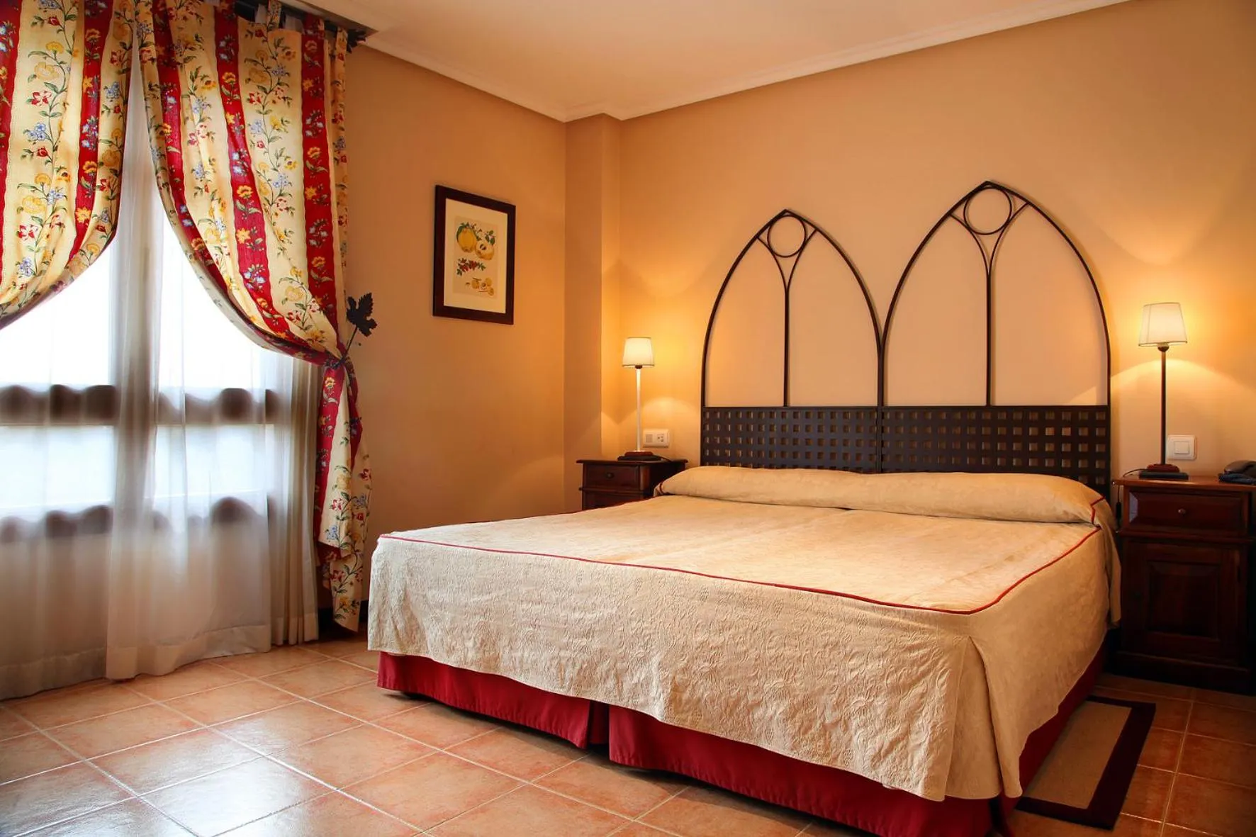 Property building, Bed in Hostería de Guara