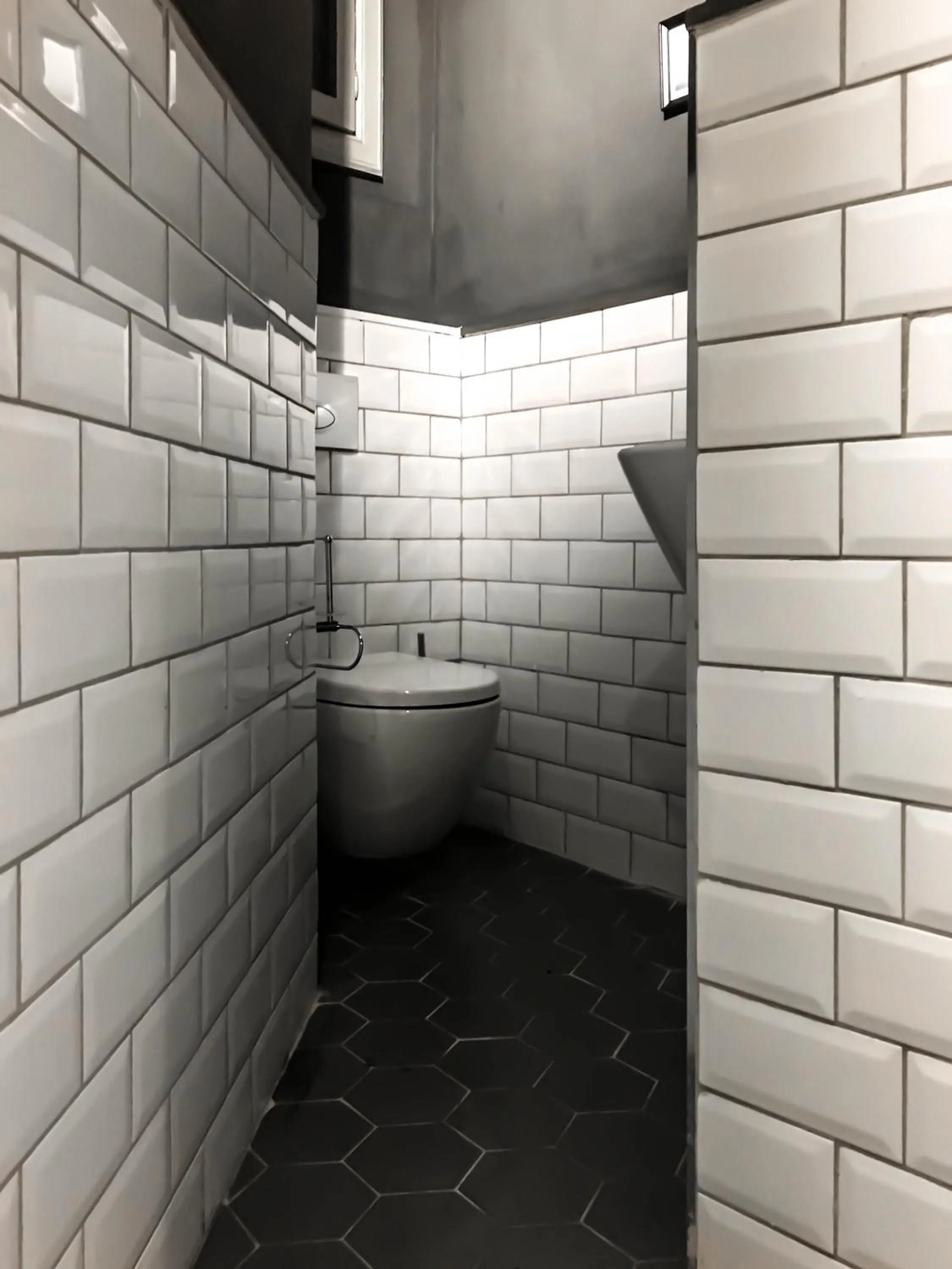 Toilet in HAUS Galata