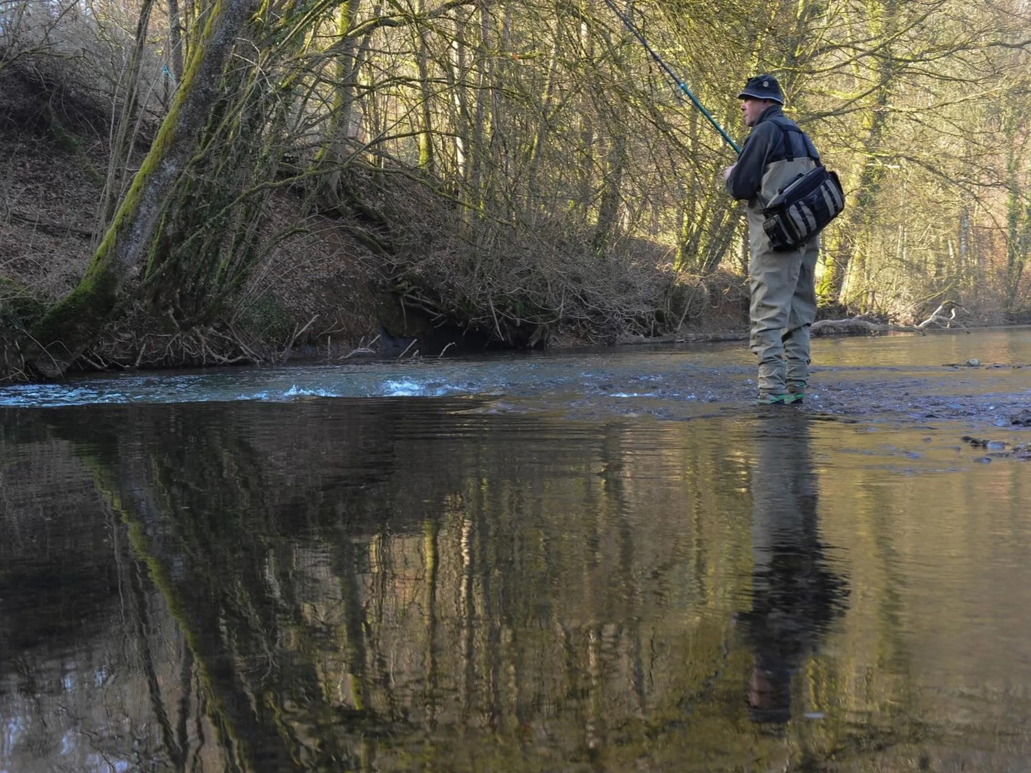 Fishing in Auberge des Moulins