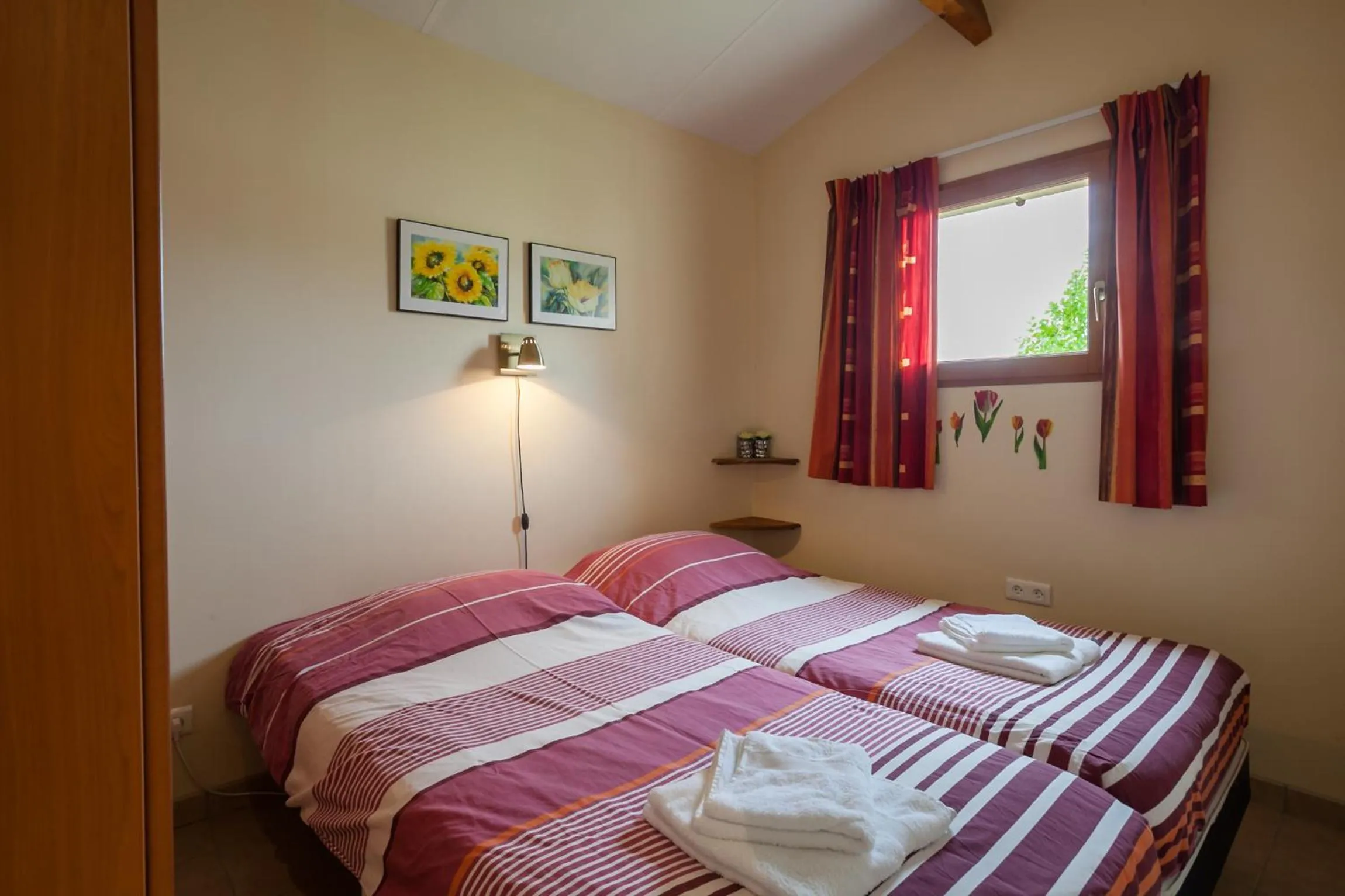 Bed in Village de Montmarsis