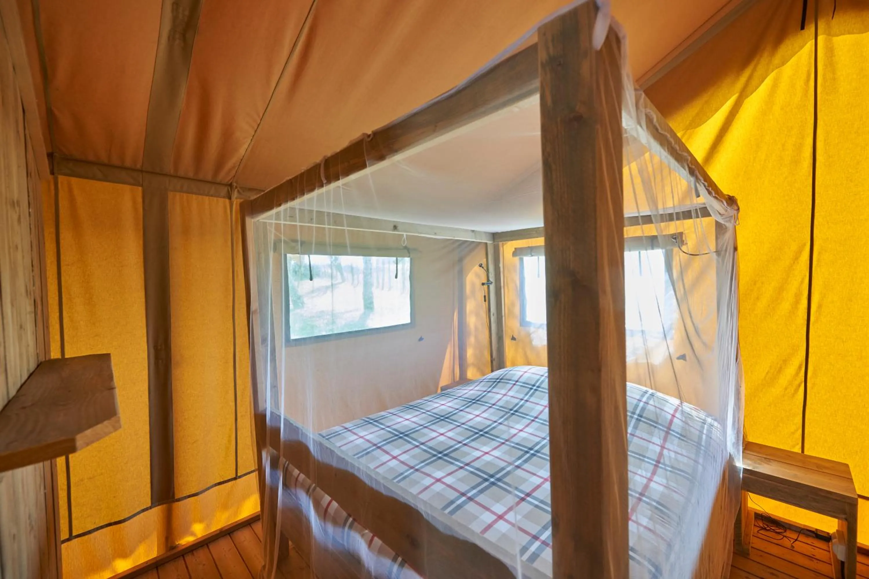 Bed in Village de Montmarsis