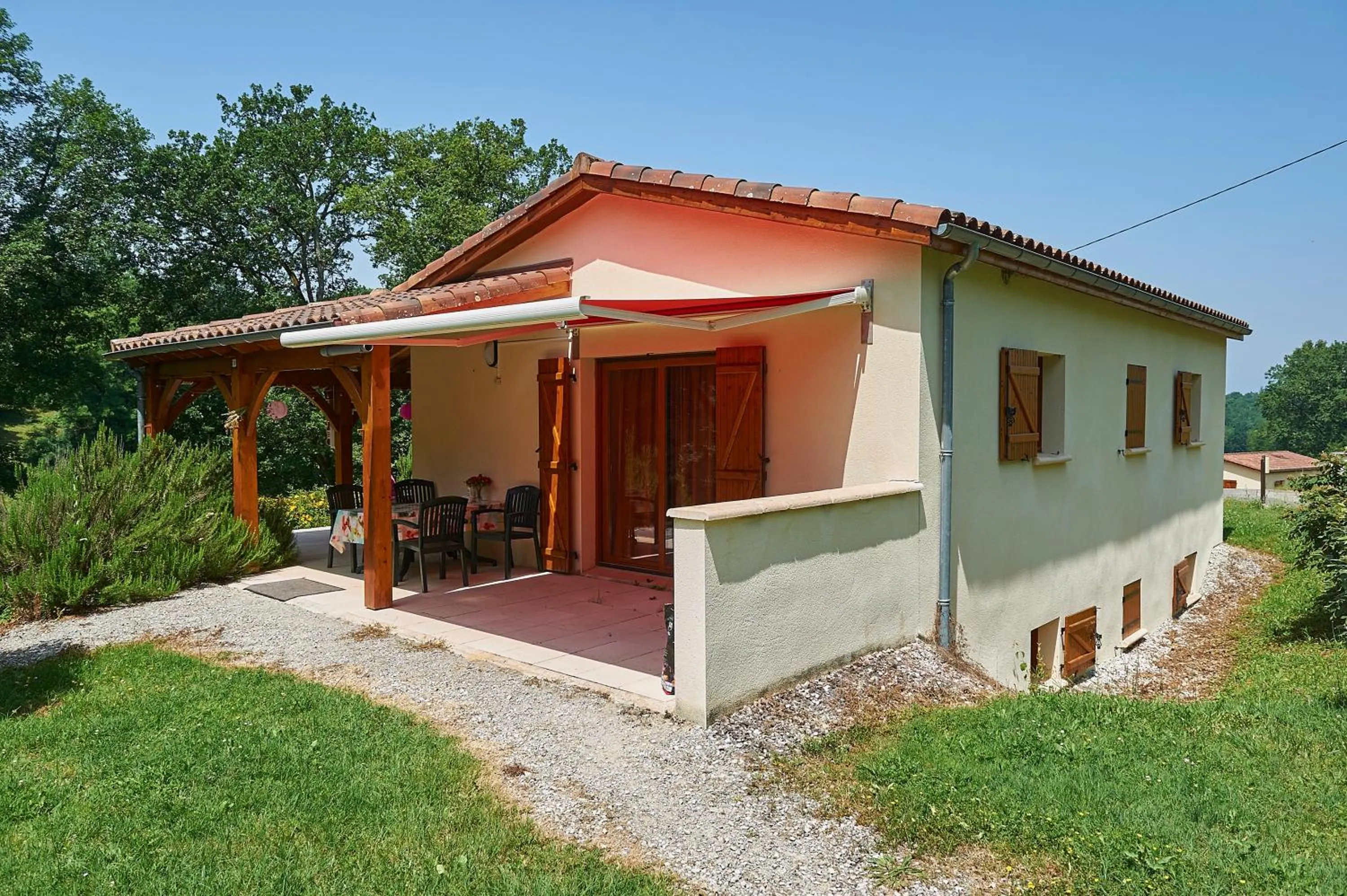 Property building in Village de Montmarsis