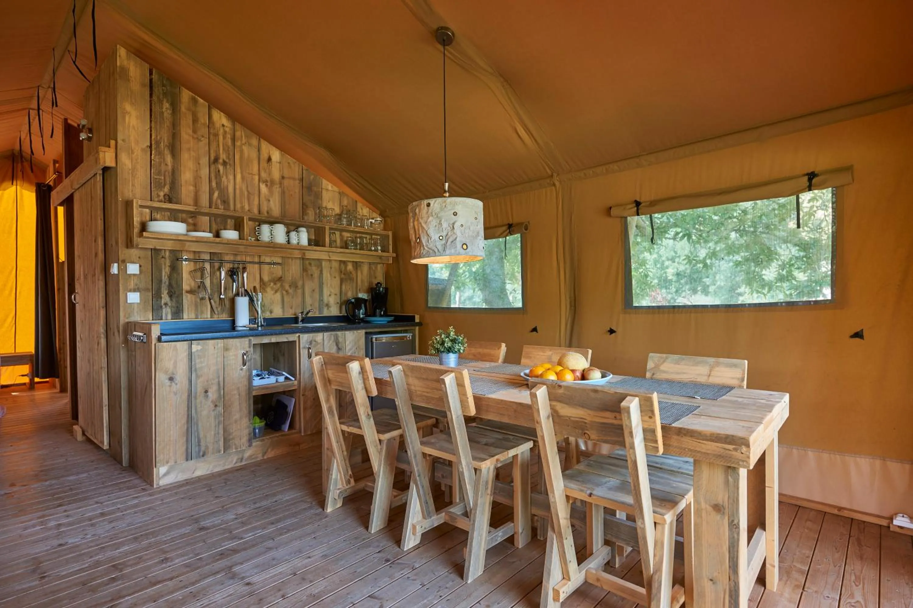 Kitchen or kitchenette in Village de Montmarsis