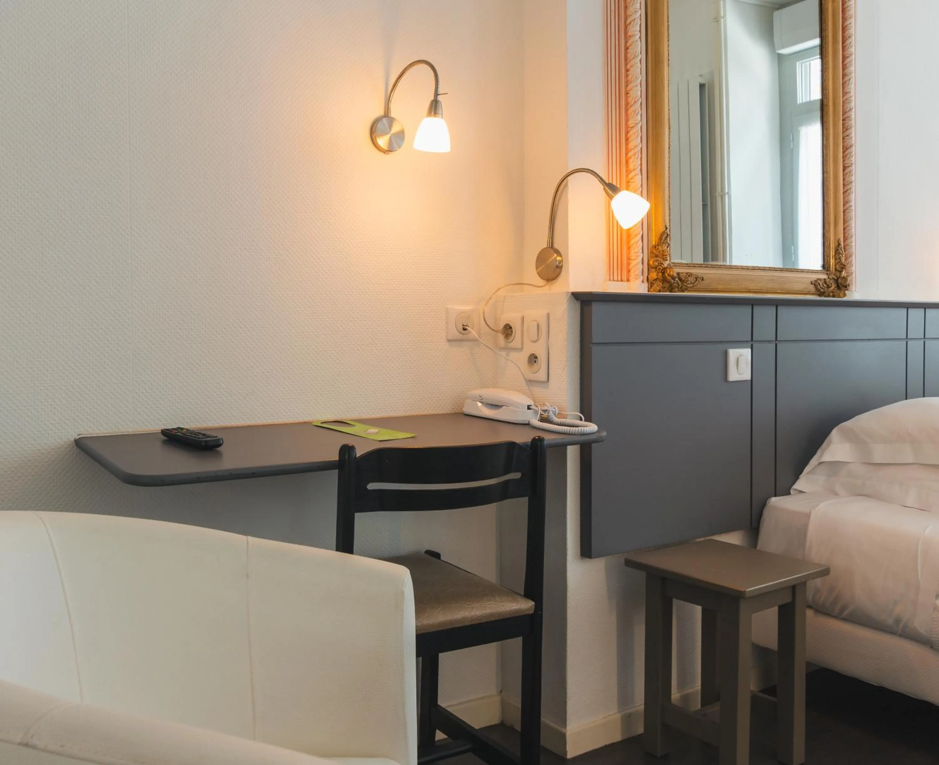 Bed in Hotel Christian