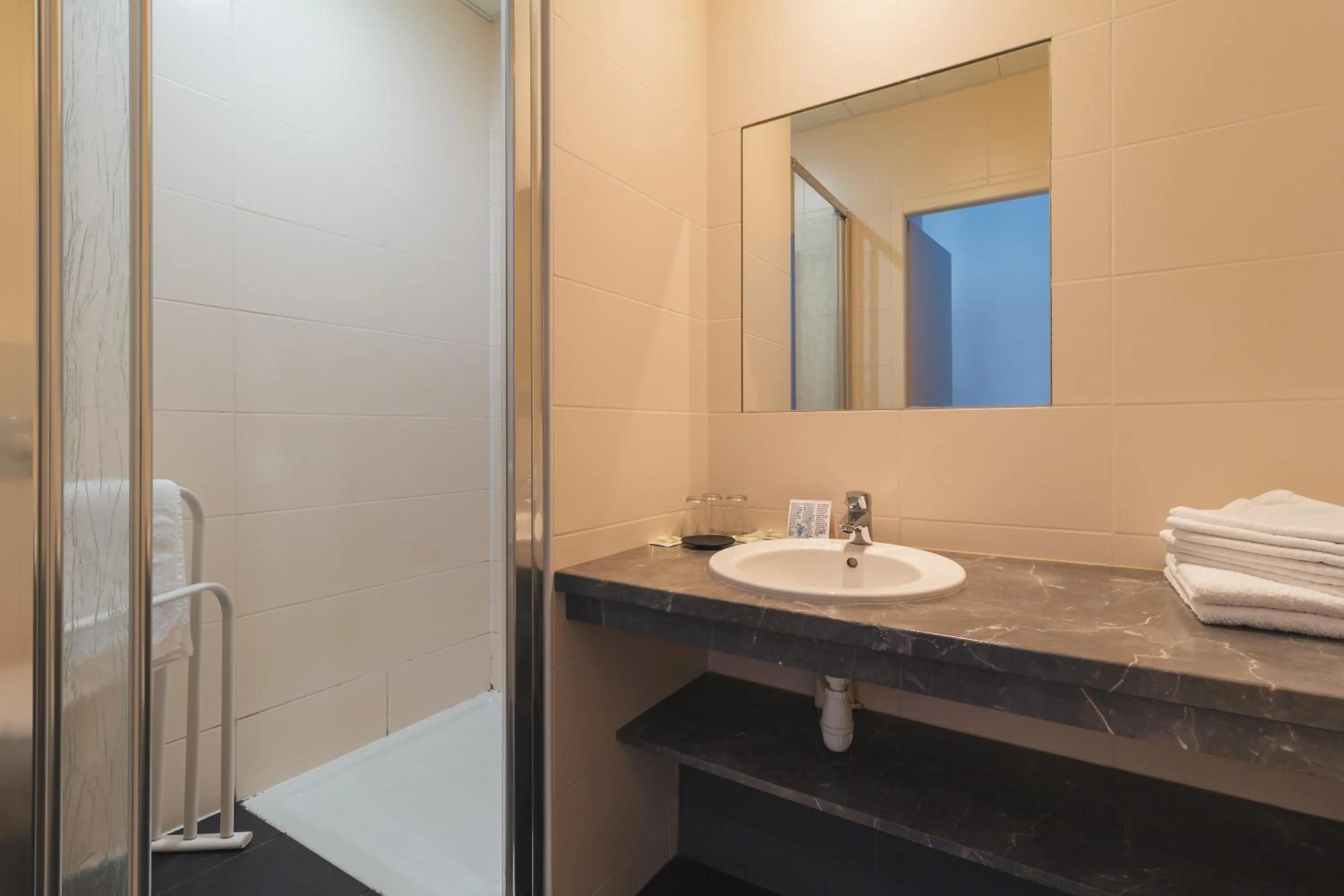 Bathroom in Hotel Christian