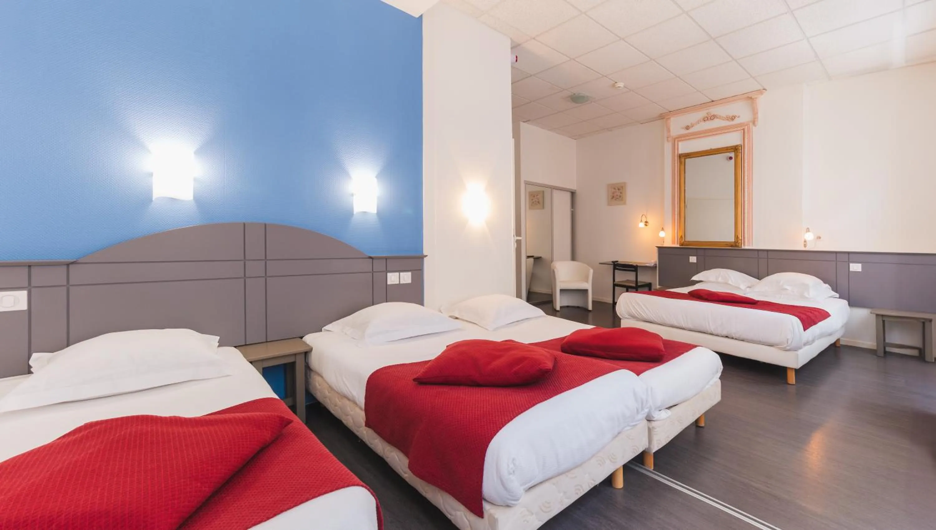 Bed in Hotel Christian