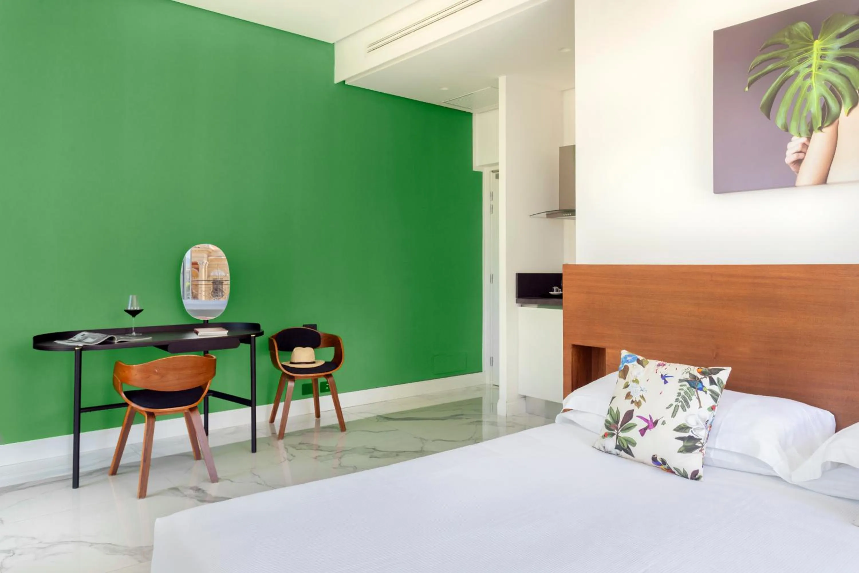 Bed in Palazzo Sovrana Serviced Luxury Apartments