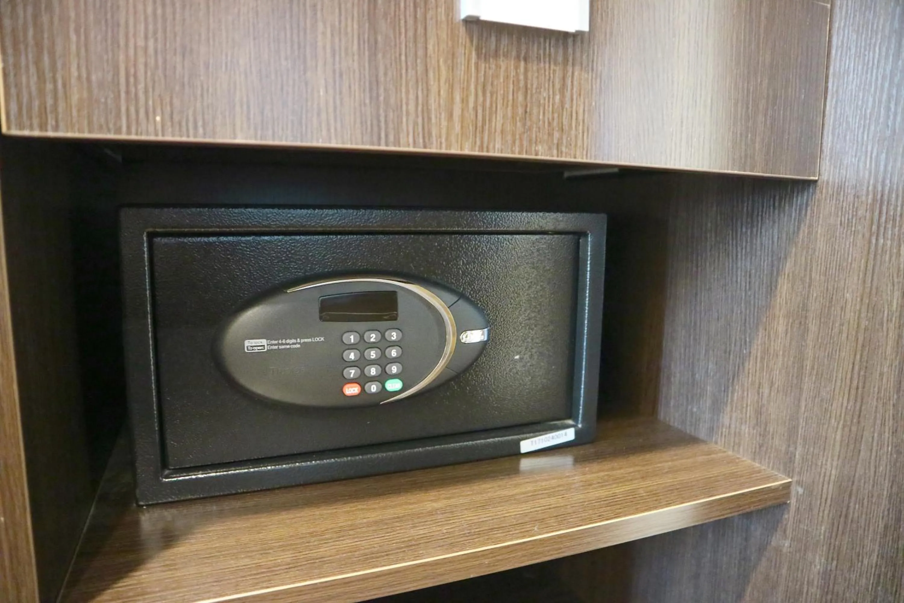 safe in HM Grand Central Hotel