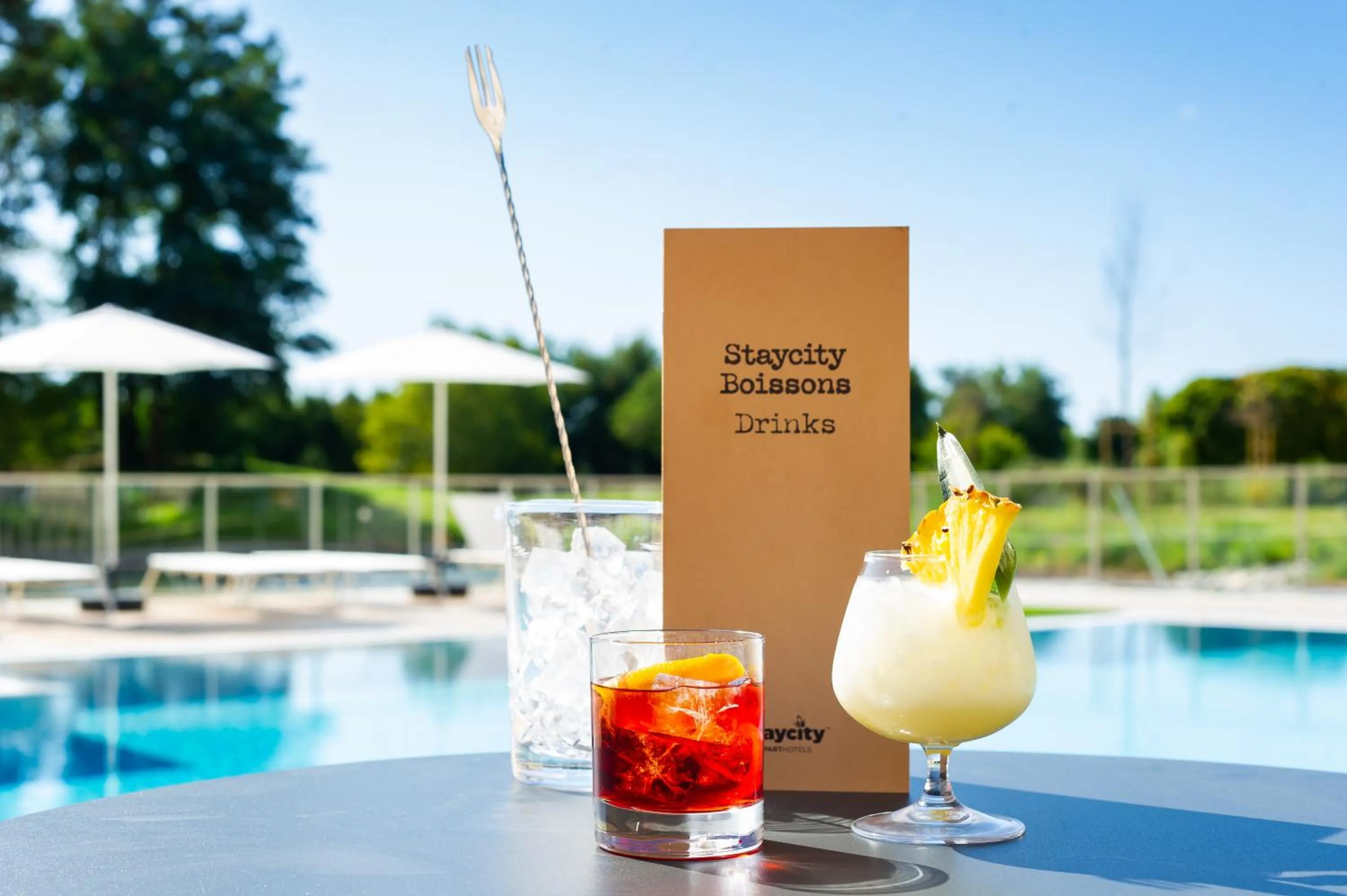 Swimming pool in Staycity Aparthotels near Disneyland Paris