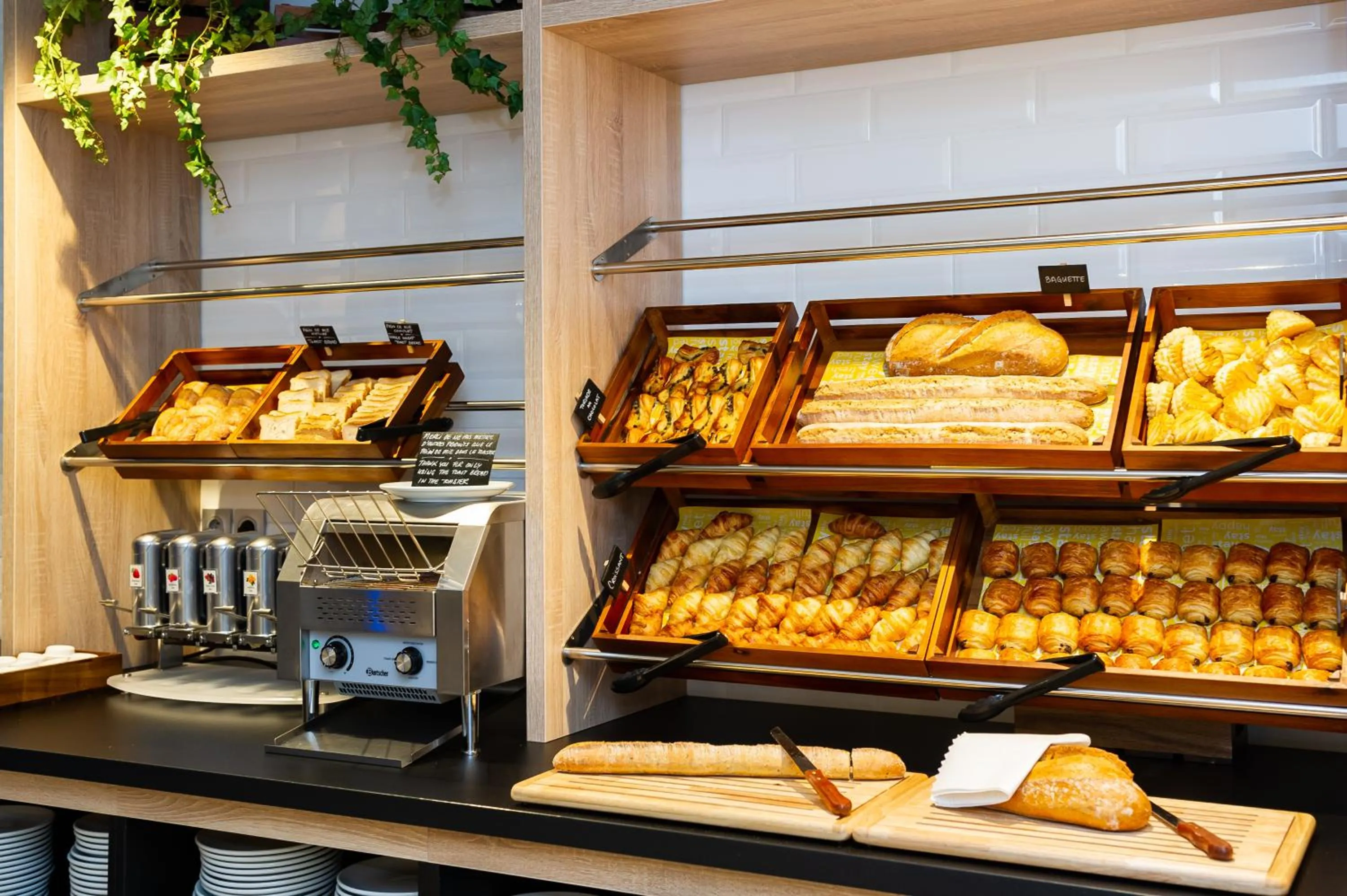 Buffet breakfast in Staycity Aparthotels near Disneyland Paris
