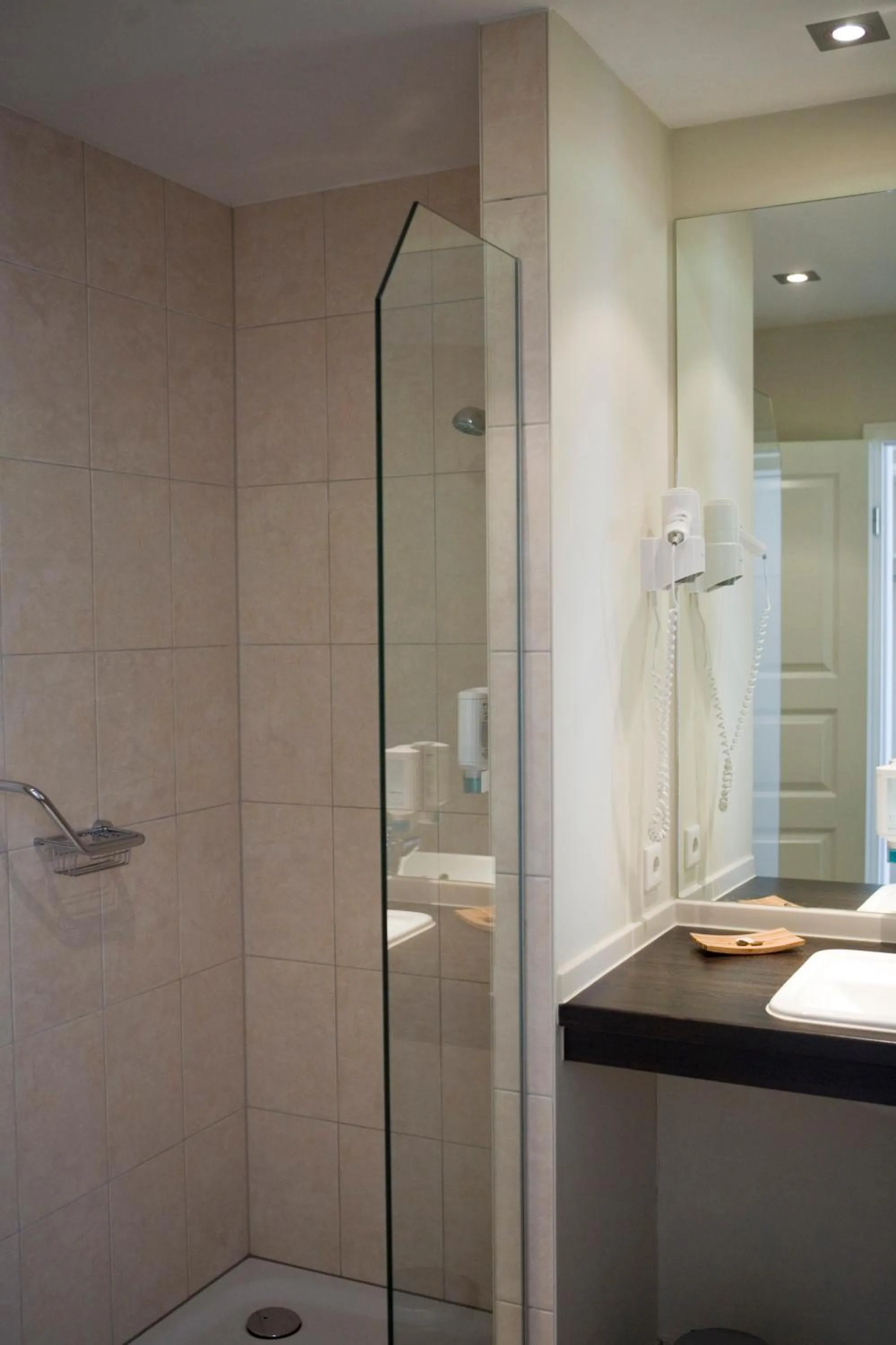 Bathroom in Paulsen's Landhotel und Restaurant