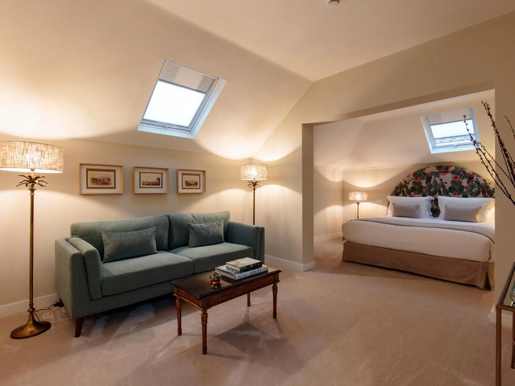 Bed in Dear Lisbon - Valmor Palace