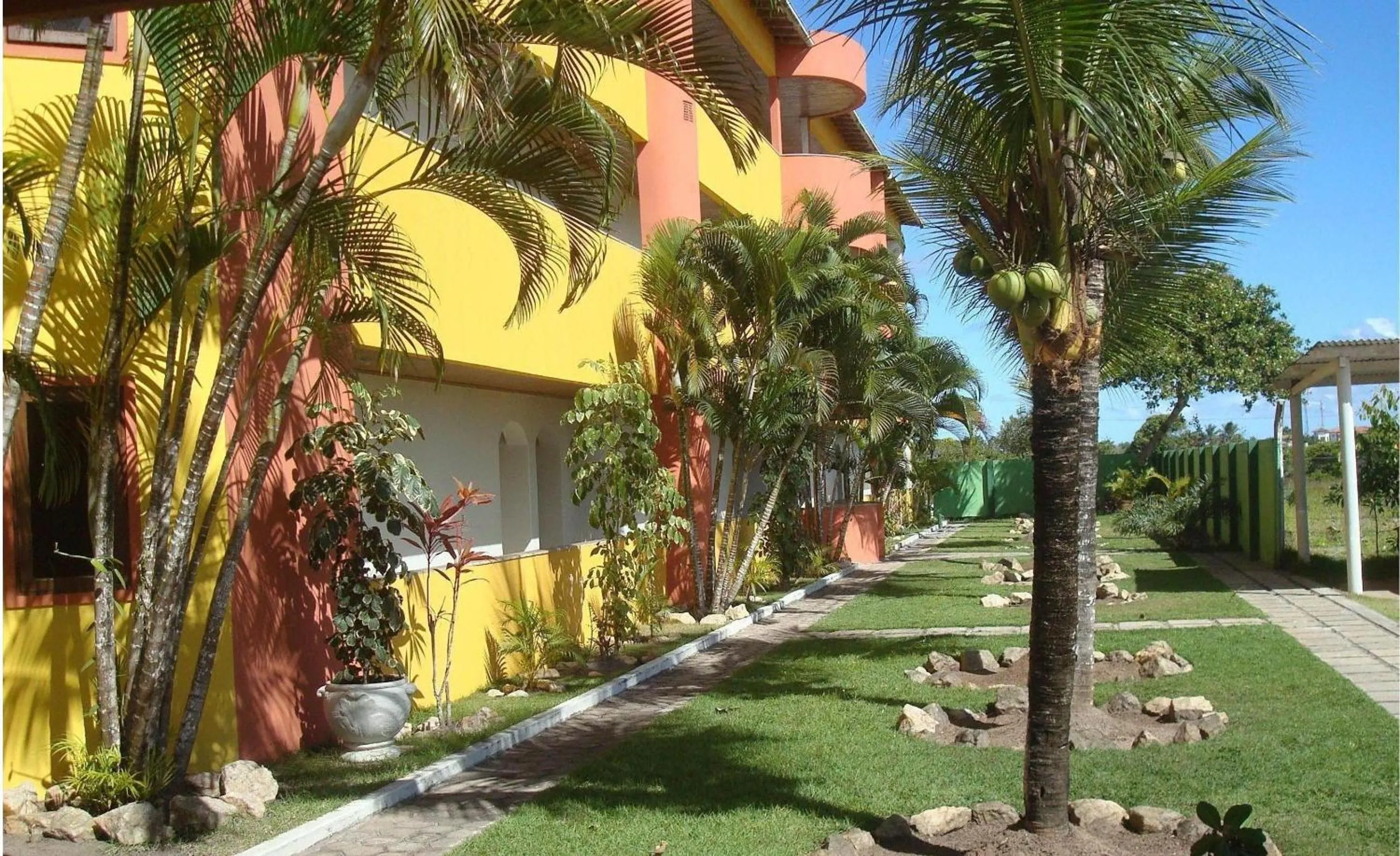 Facade/entrance in Quiriri Park Hotel