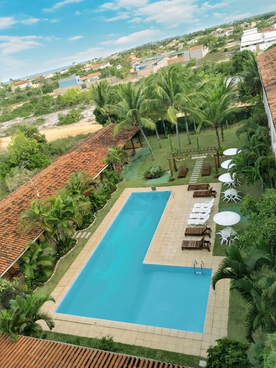 Pool view in Quiriri Park Hotel