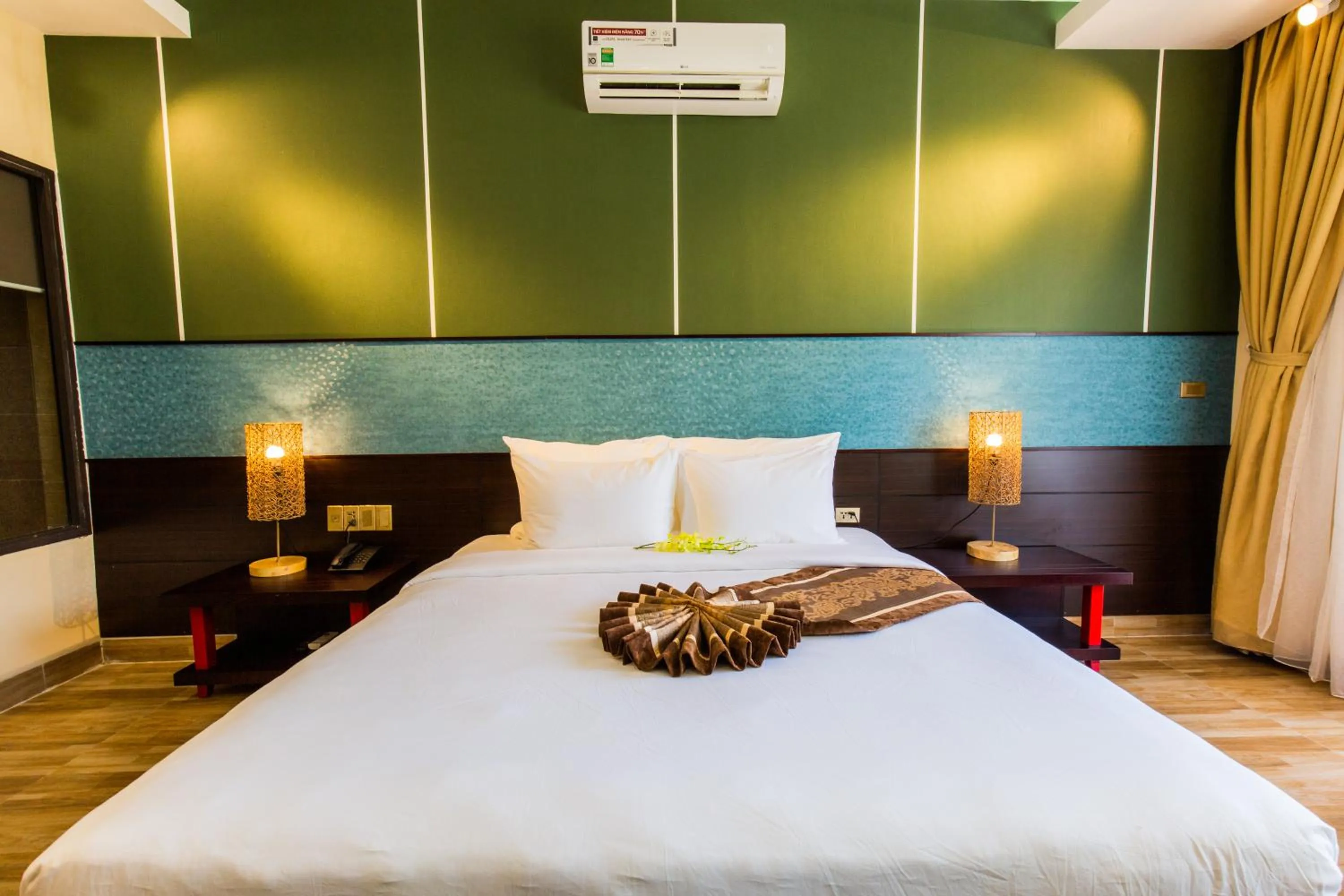 Bed in Hamya Hotsprings and Resort