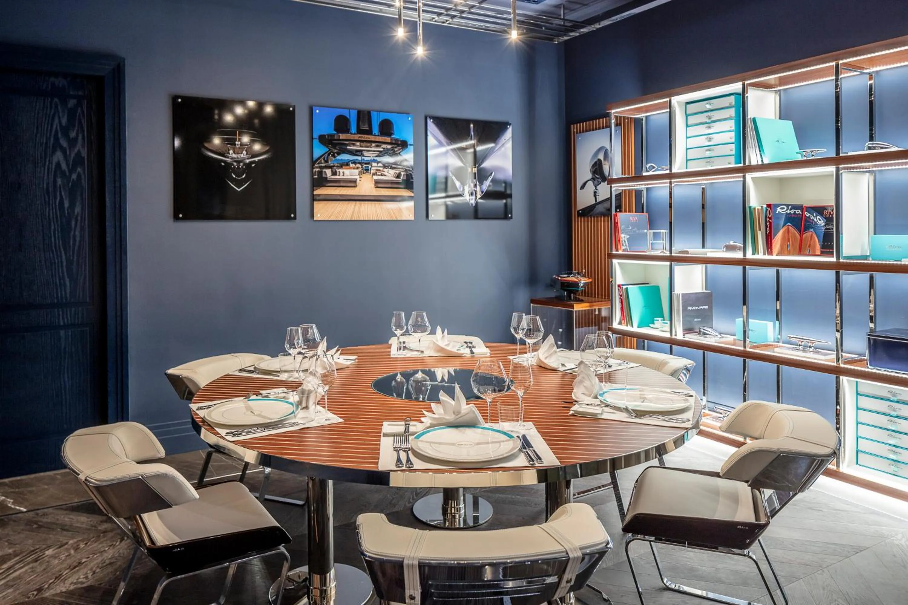 Restaurant/places to eat in Ikador Luxury Boutique Hotel & Spa