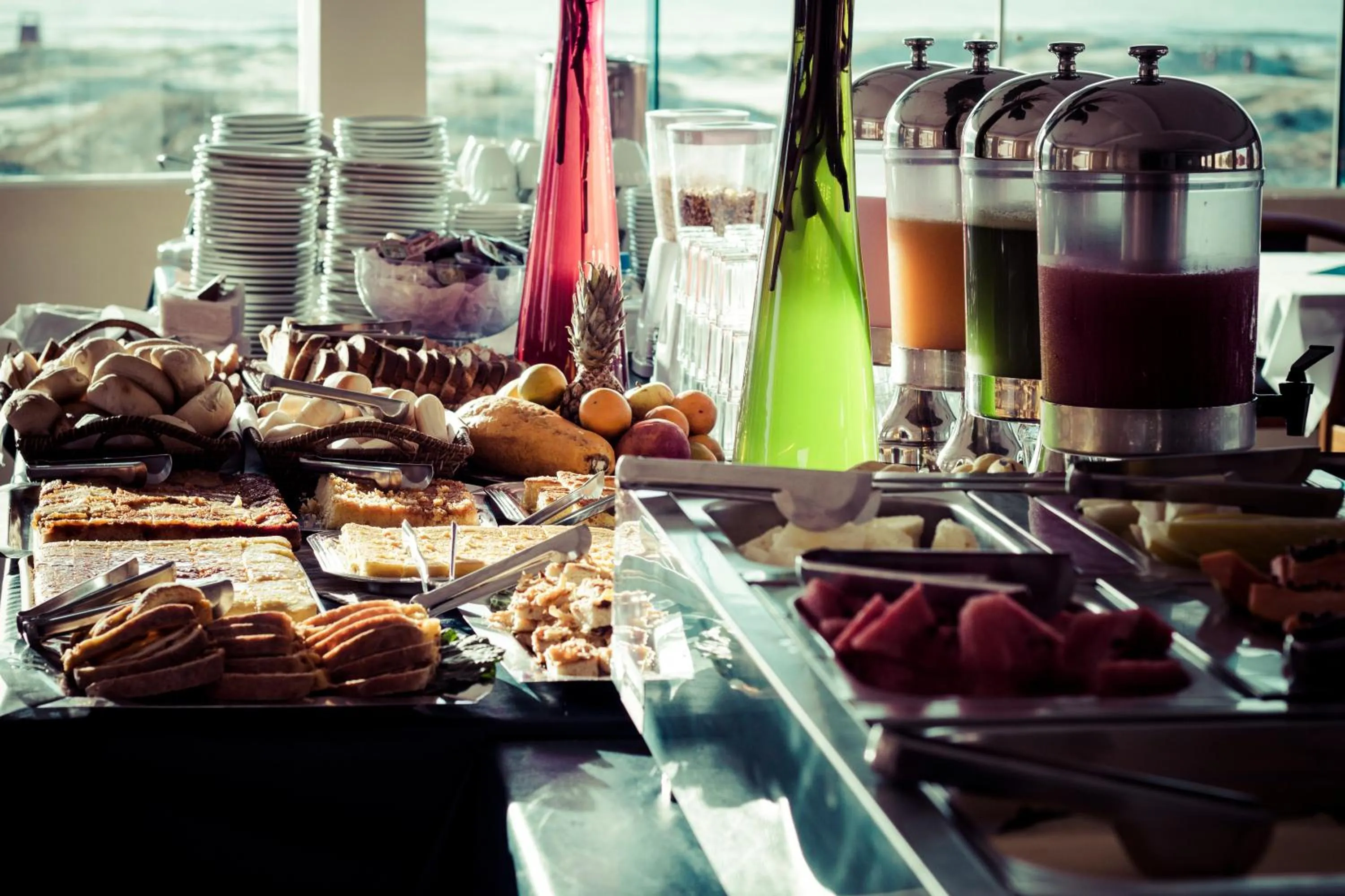 Food in De Rose Praia Hotel