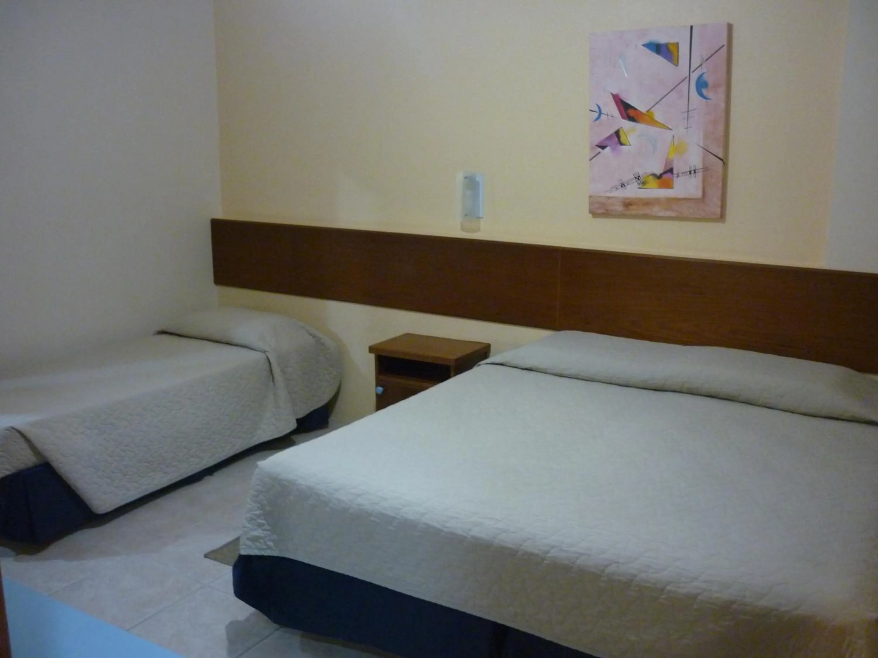 Photo of the whole room, Bed in De Rose Praia Hotel