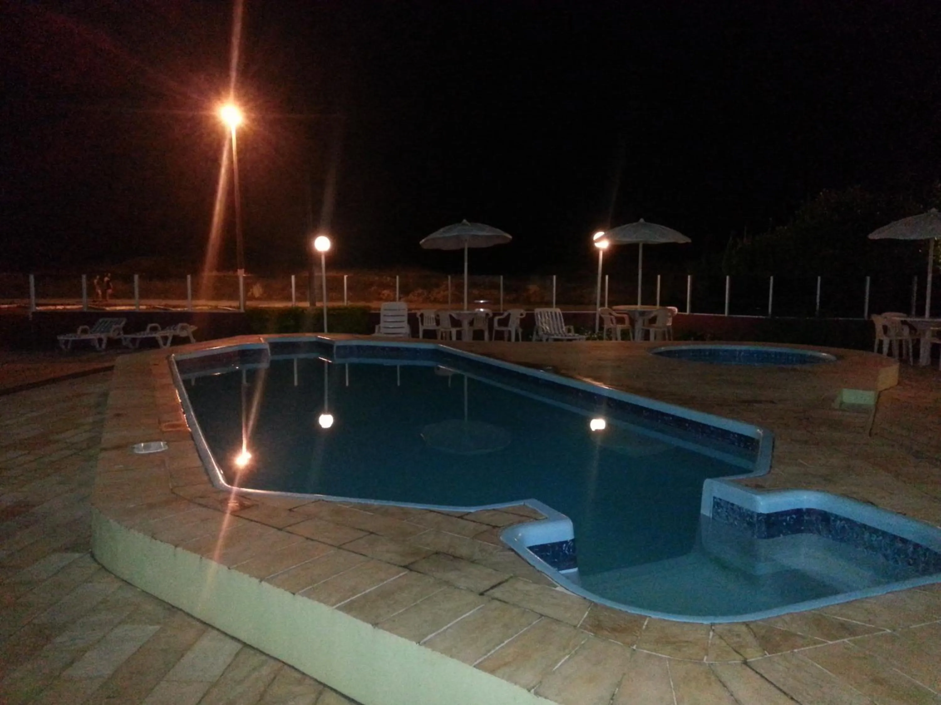 Swimming pool in De Rose Praia Hotel