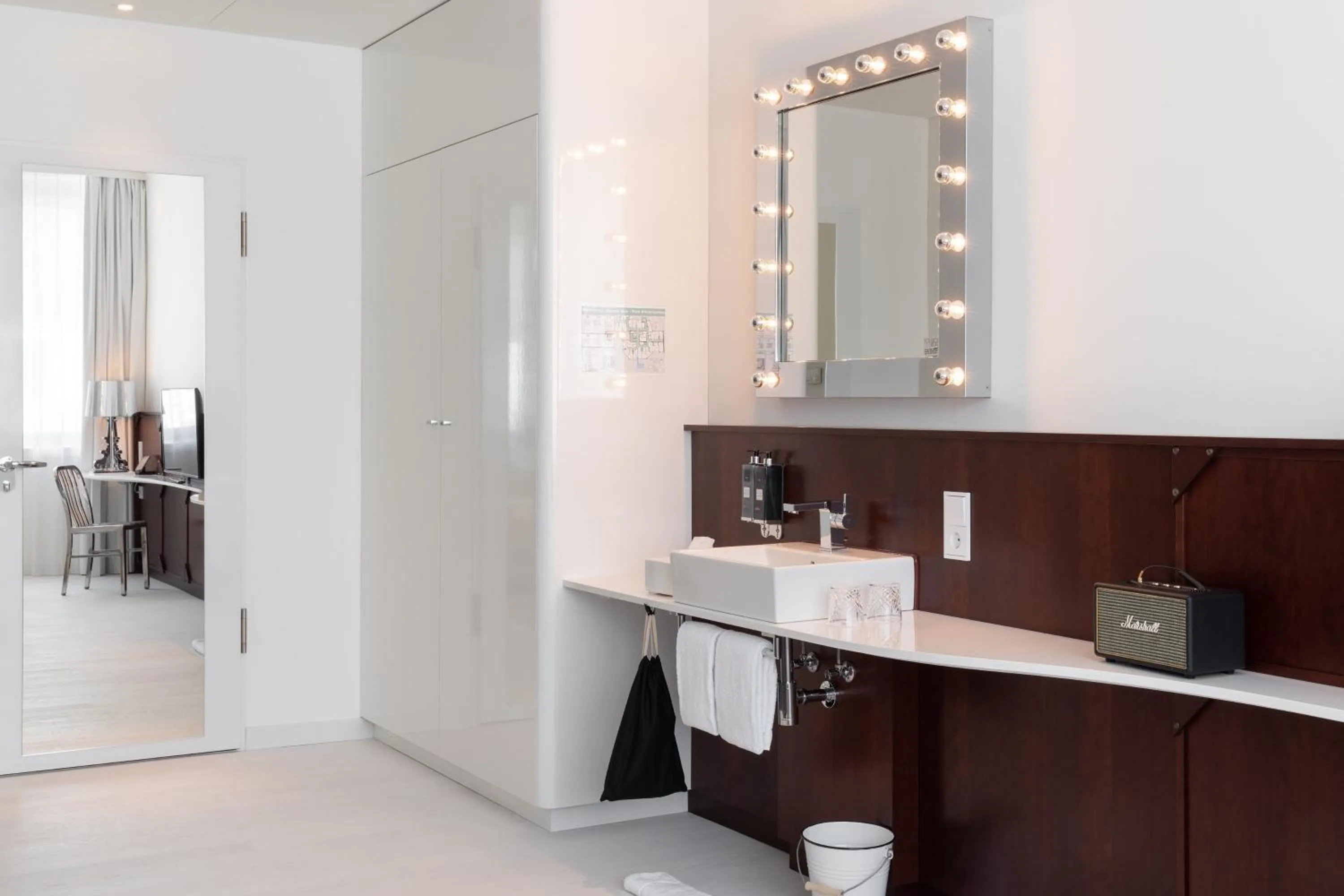 Bathroom in Ruby Leni Hotel Dusseldorf