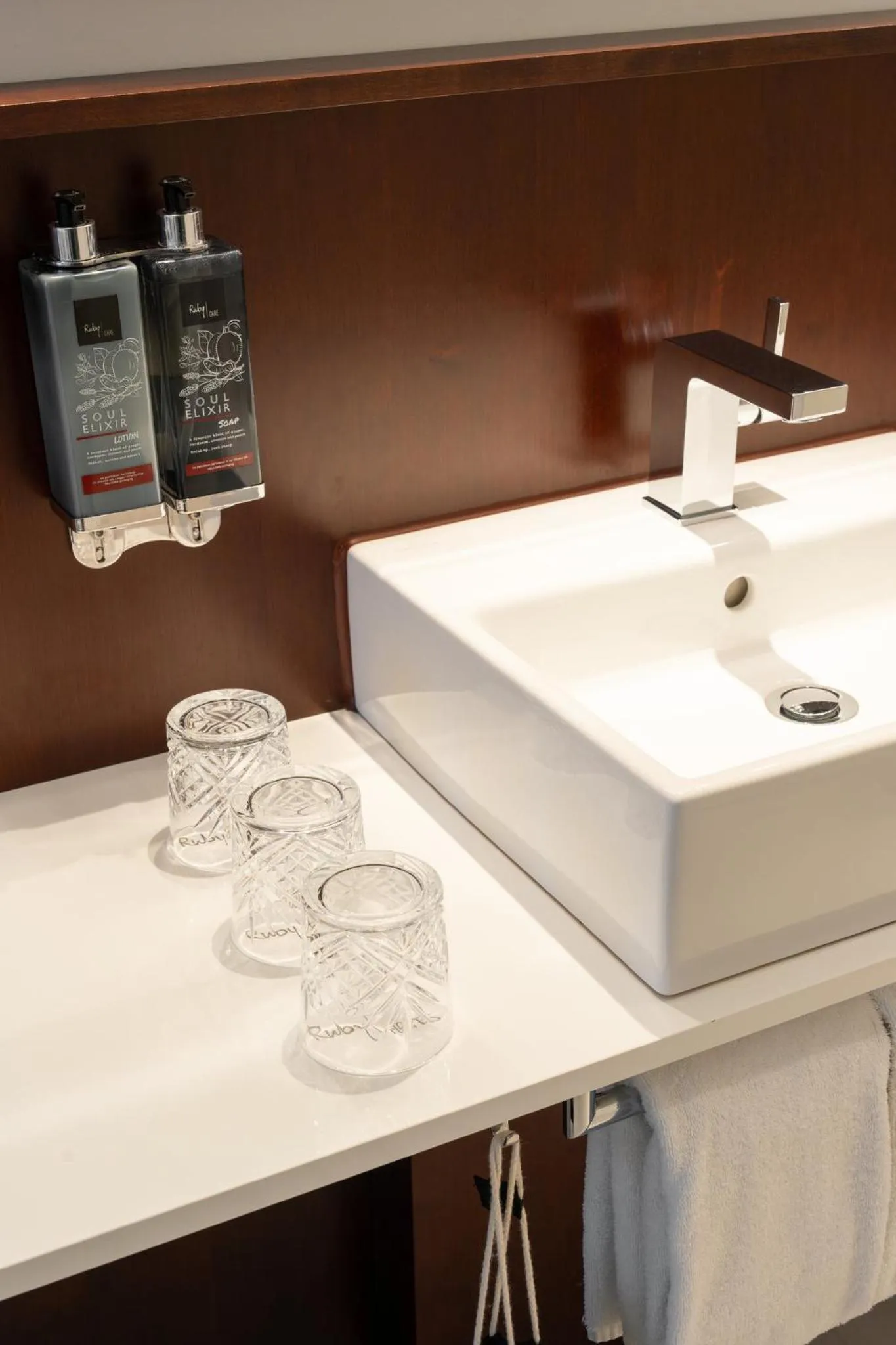 Bathroom in Ruby Leni Hotel Dusseldorf