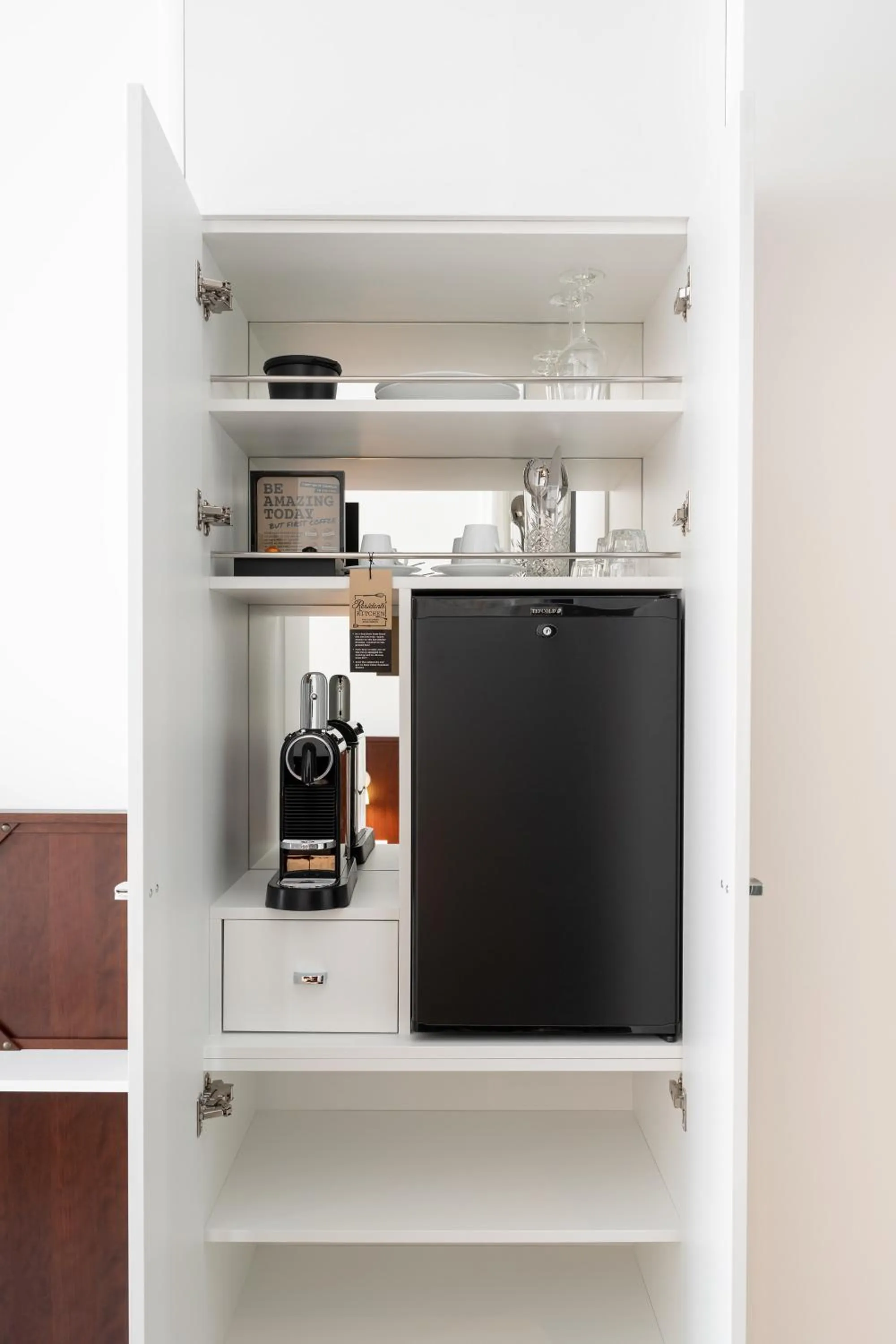 Photo of the whole room in Ruby Leni Hotel Dusseldorf