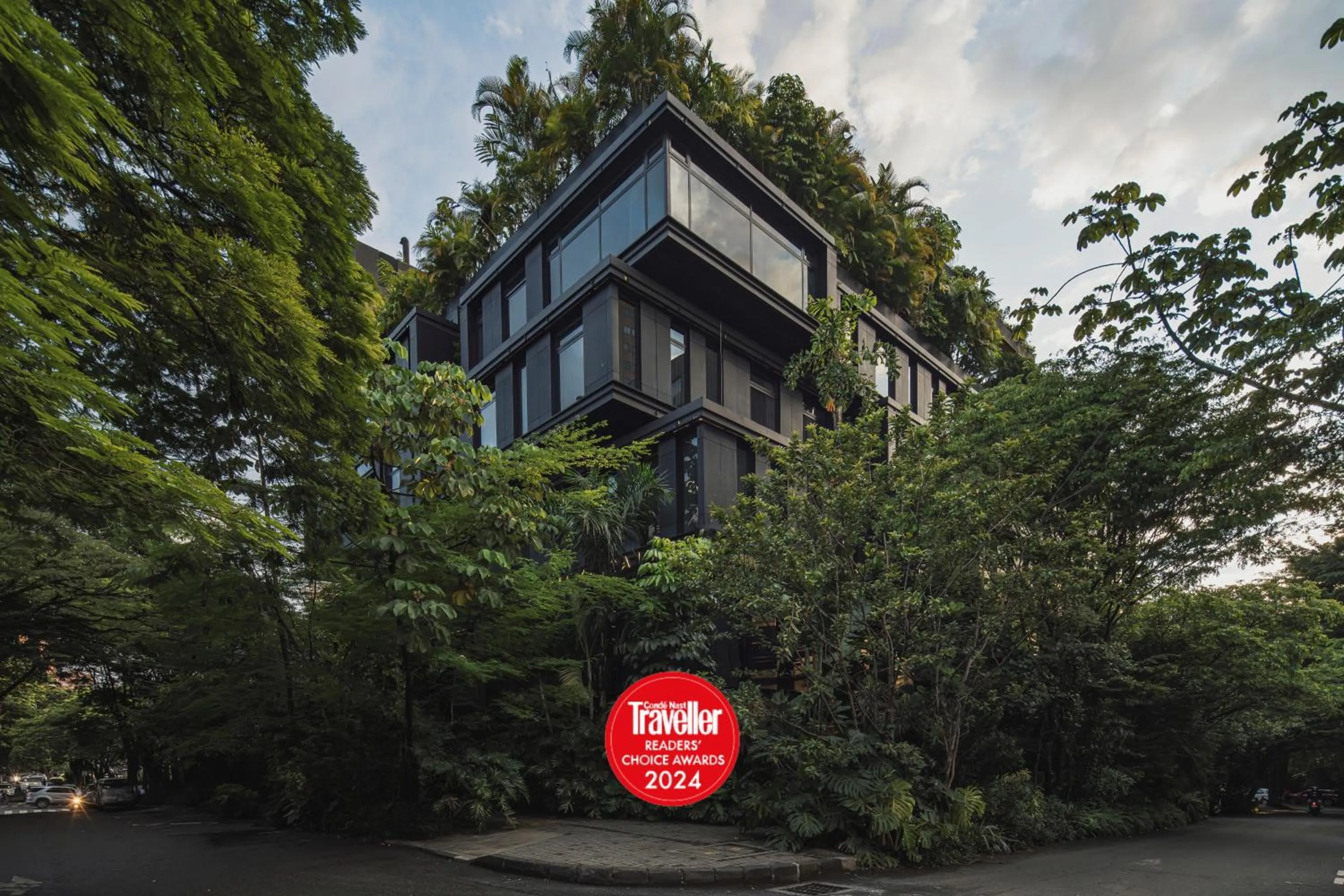 Property building in The Click Clack Hotel Medellín