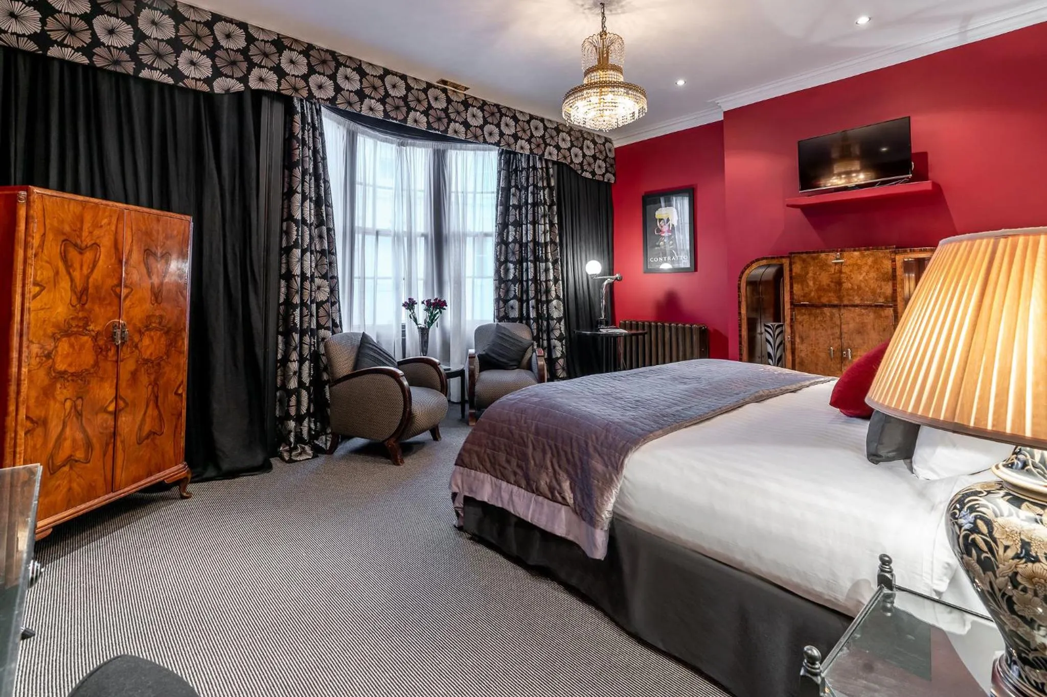 Bedroom, Bed in Blanch House