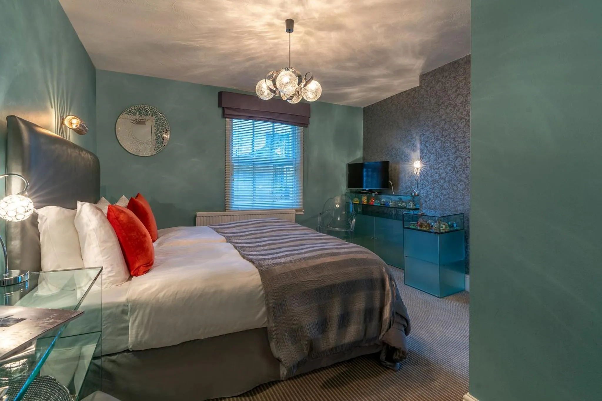 Bedroom, Bed in Blanch House